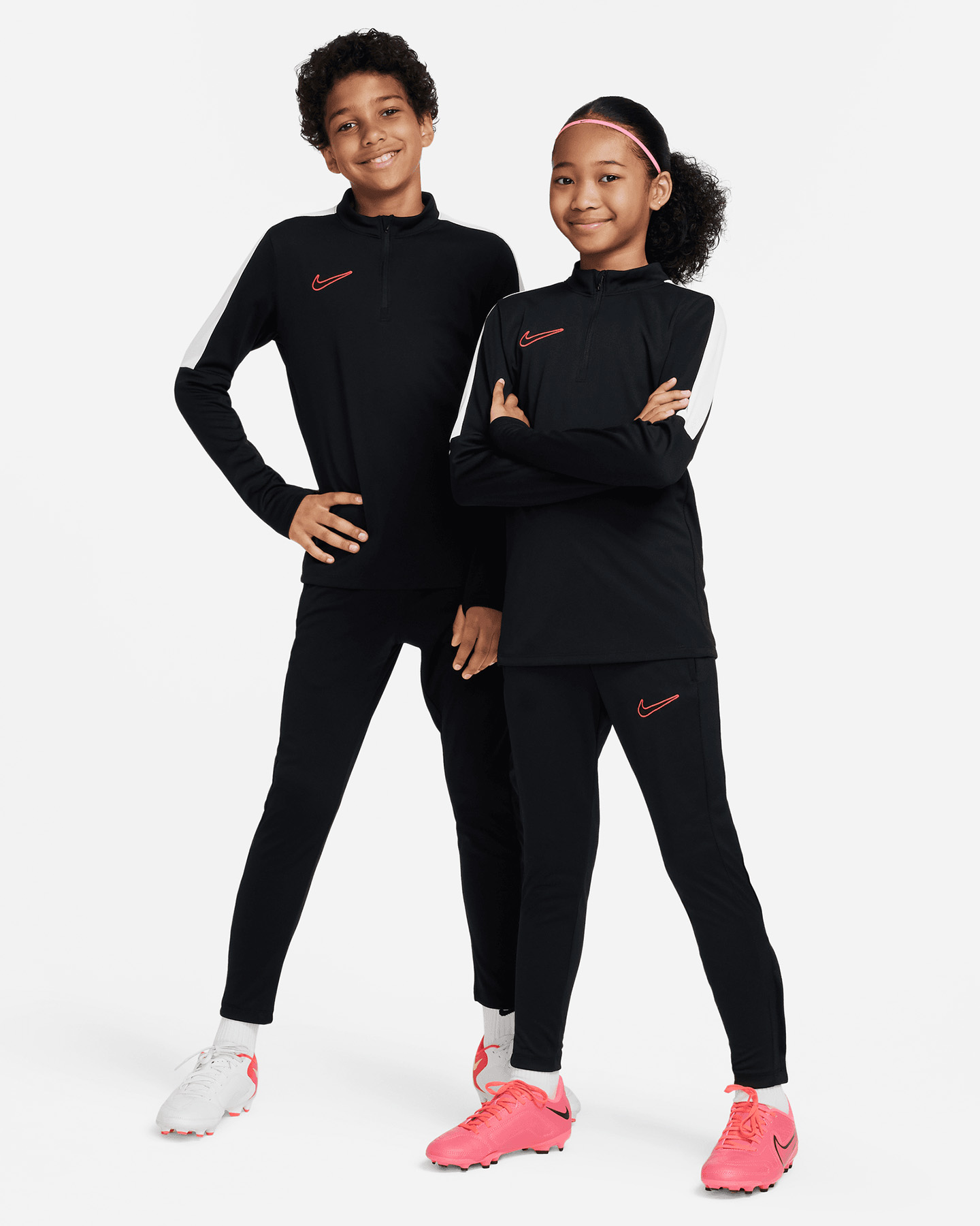 Futbalové šortky Nike Academy 23 Kpz Jr DX5490-014