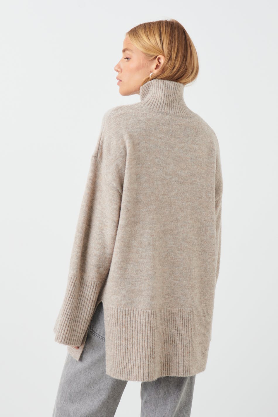Knitted oversized sweater