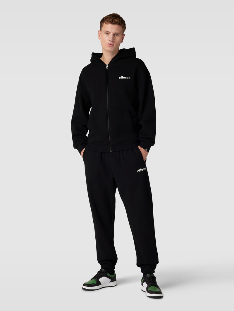Sweatpants mit elastischem Bund in schwarz
