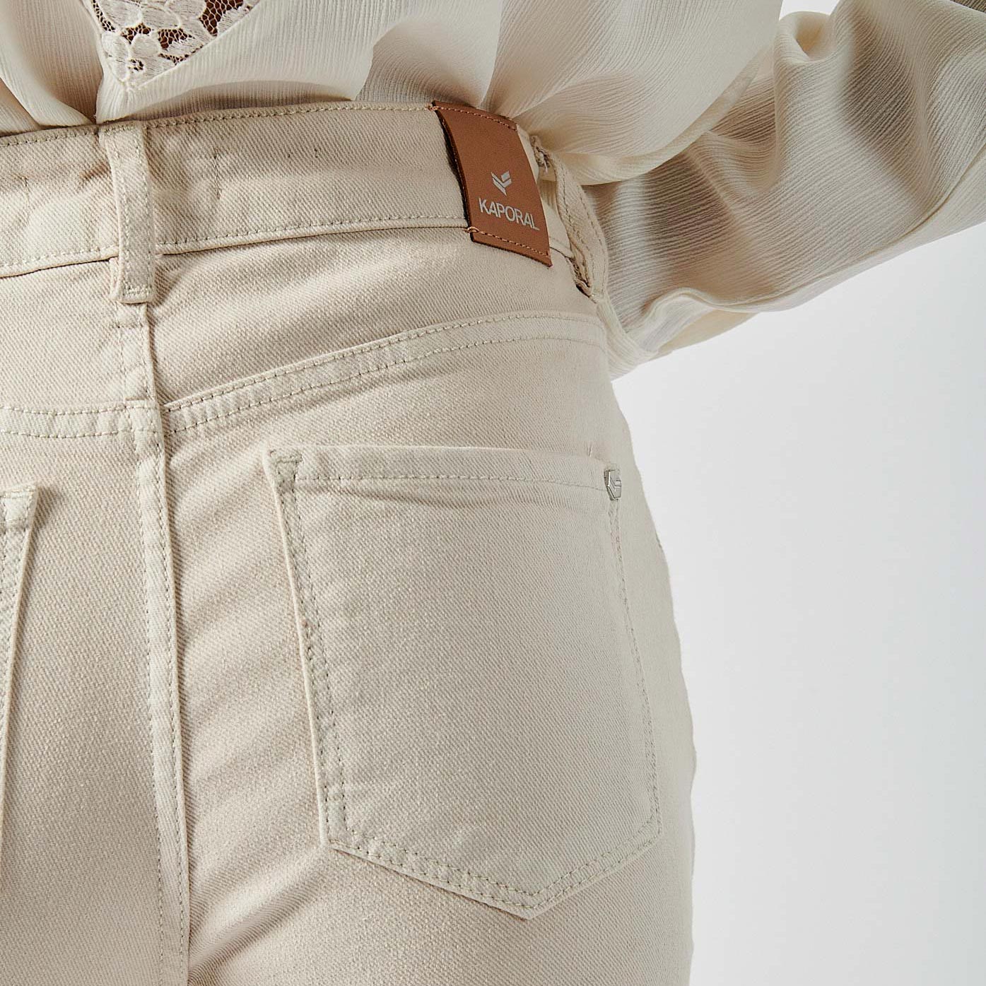 LUCKY  Jean bootcut Femme
