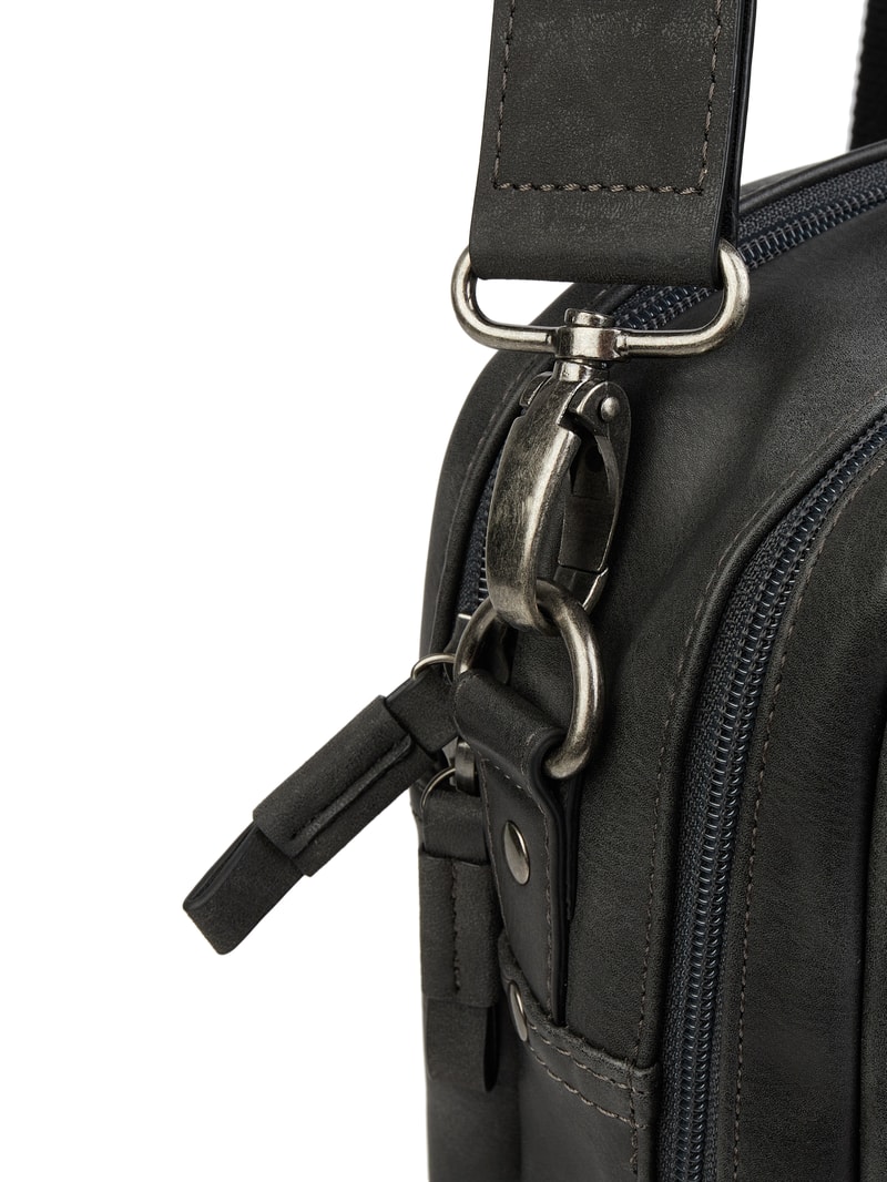 Laptoptasche mit Label-Patch in schwarz