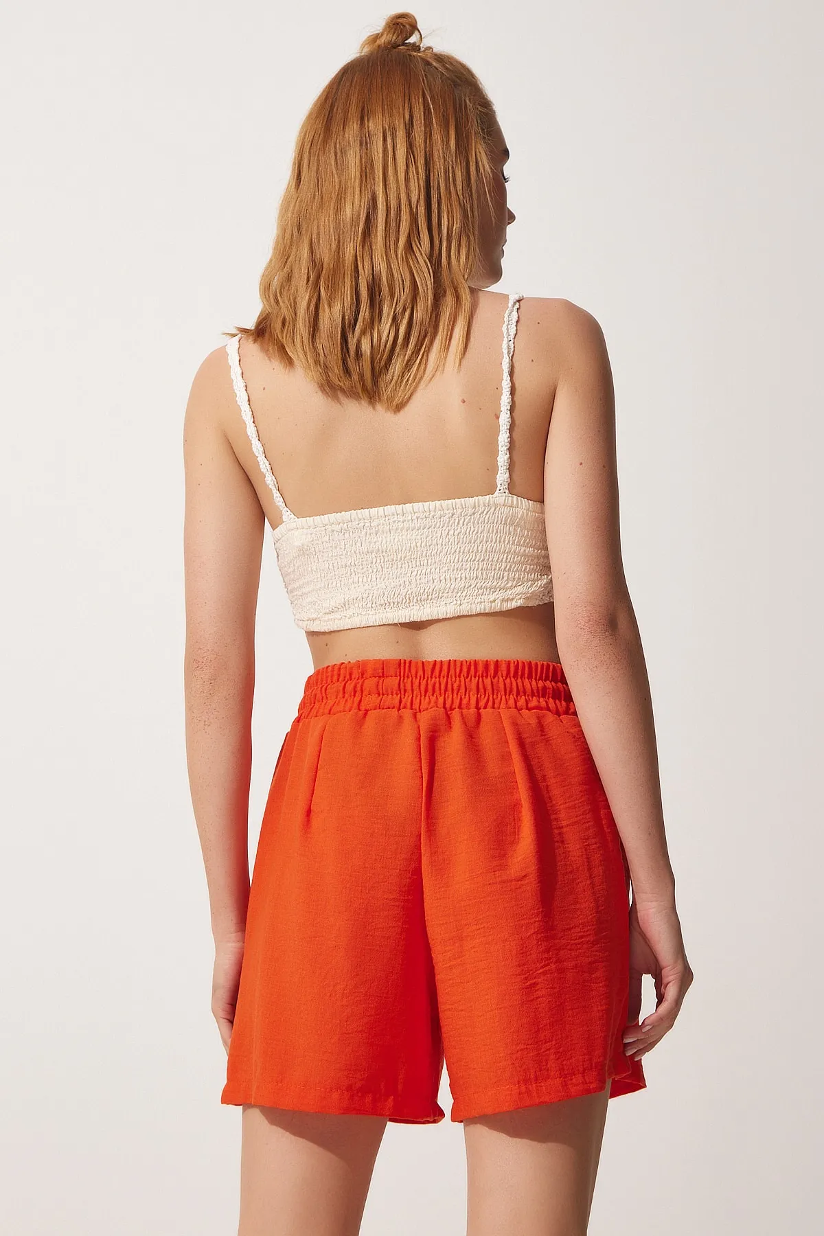 Happiness İstanbul  Oranges Sommer-Set aus Leinenhemd und Shorts für Damen CI00082