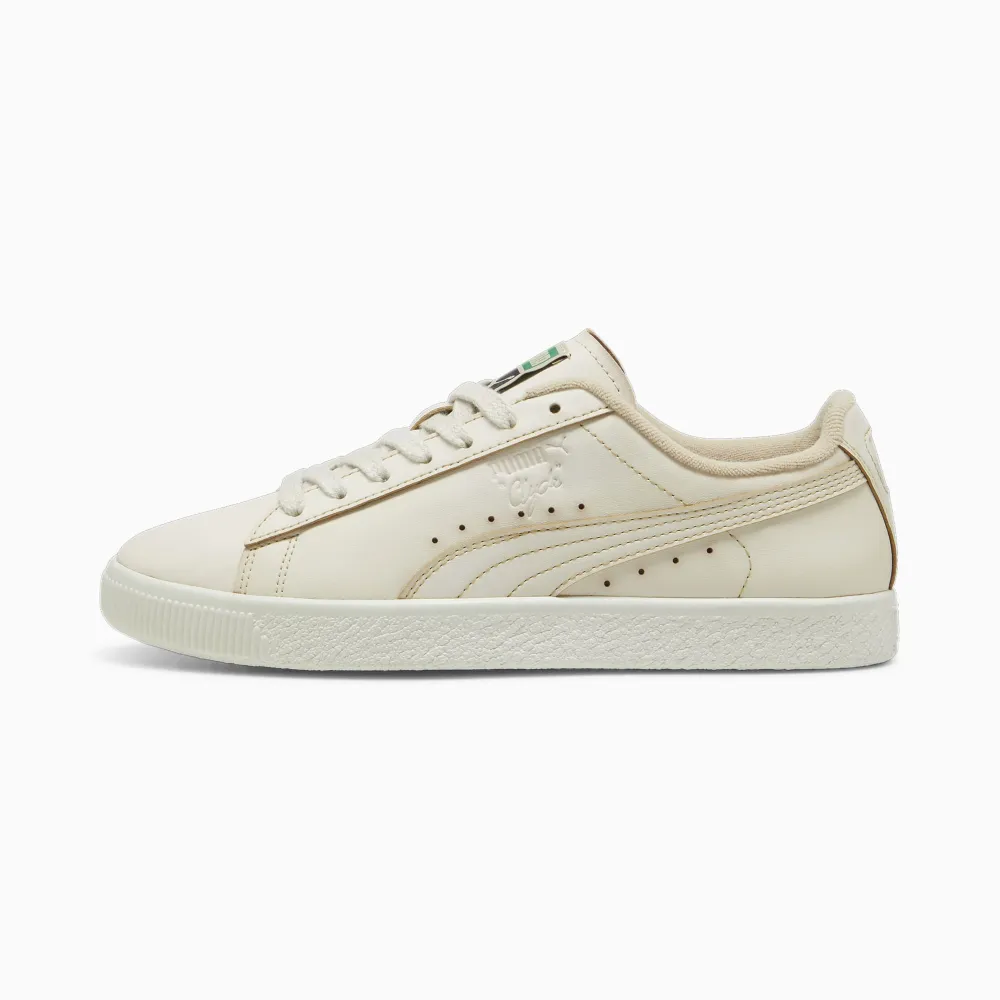 PUMA Clyde Coffee 397240_01 / weiss