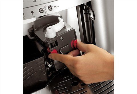 De'Longhi Kaffeevollautomat Magnifica ESAM 3200.S, Milchaufschäumdüse, Kegelmahlwerk 13 Stufen, Herausnehmbare Brühgruppe
