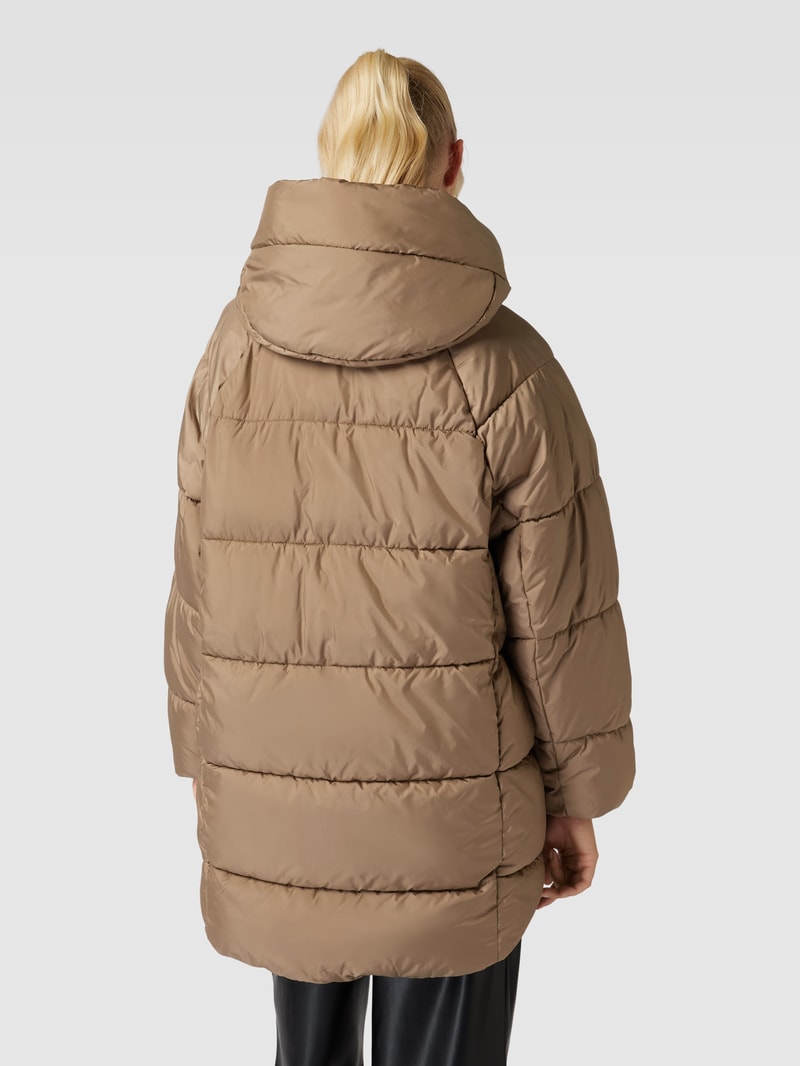 Oversized Steppmantel mit Kapuze Modell 'LASTA' in mittelbraun