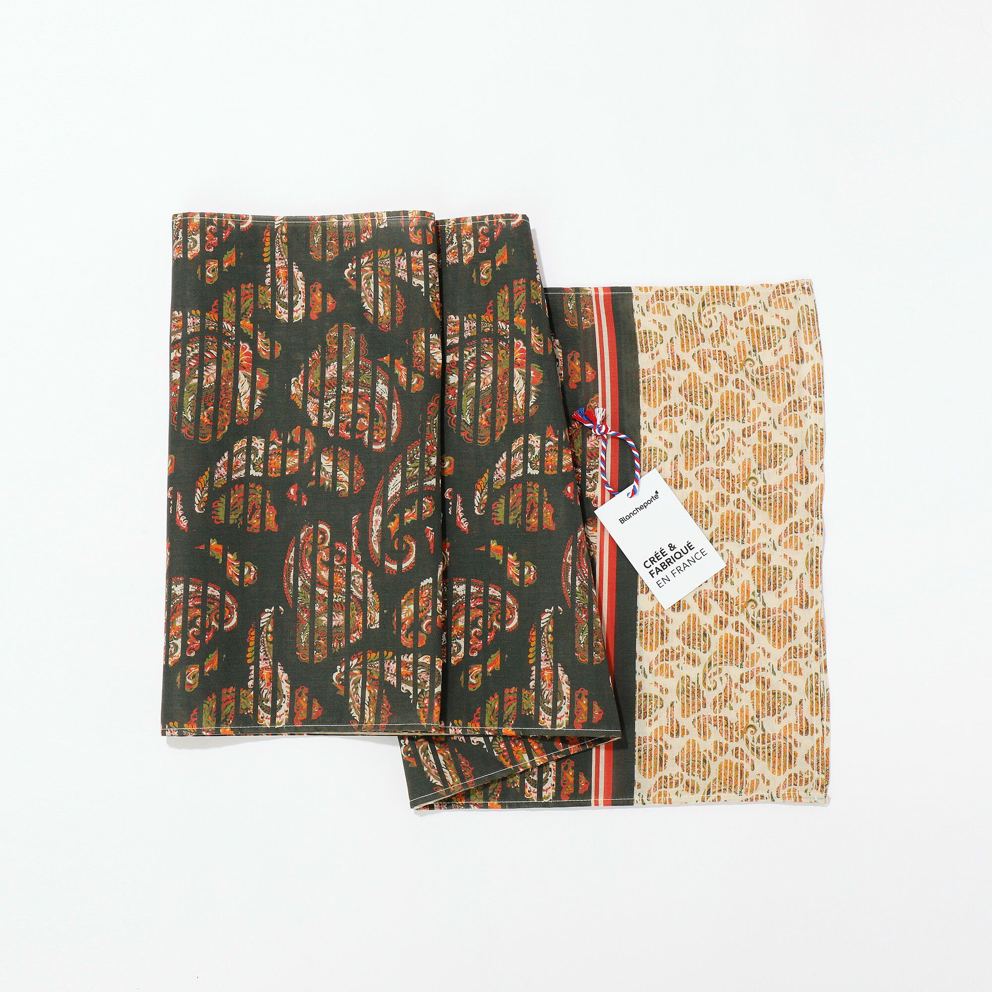 Foulard fabriqué en France imprimé graphique, 198 x 38 cm