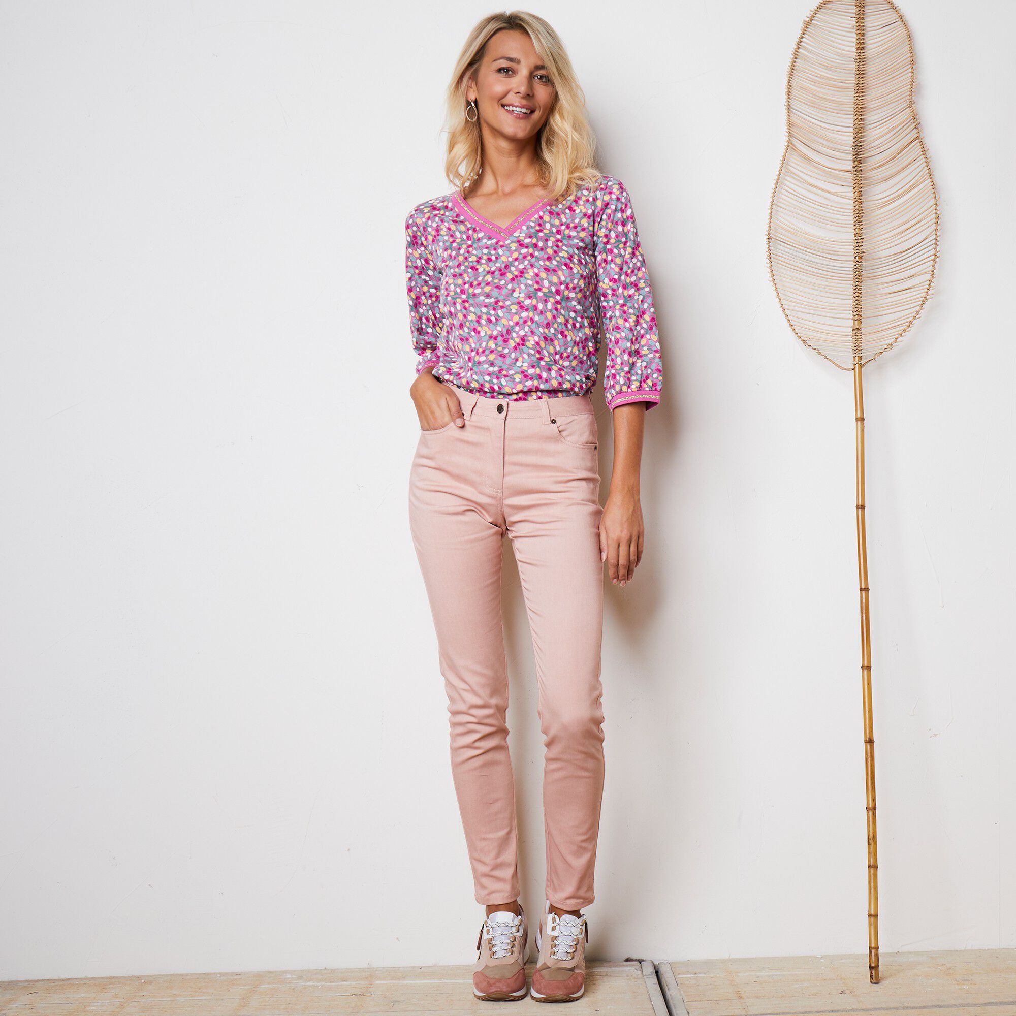 Pantalon fuselé couleur
