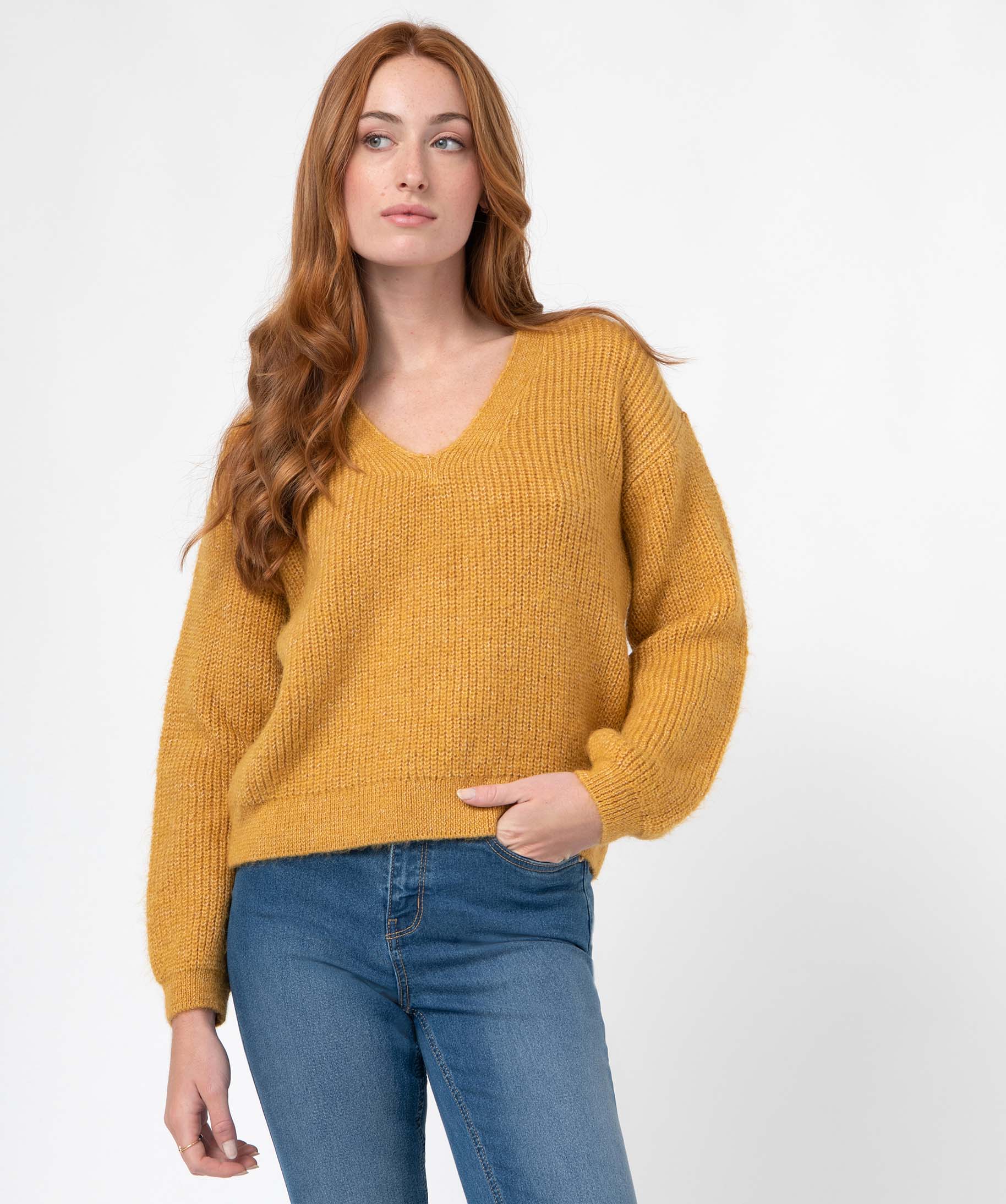 Pull femme en grosse maille à double col V jaune | GEMO
