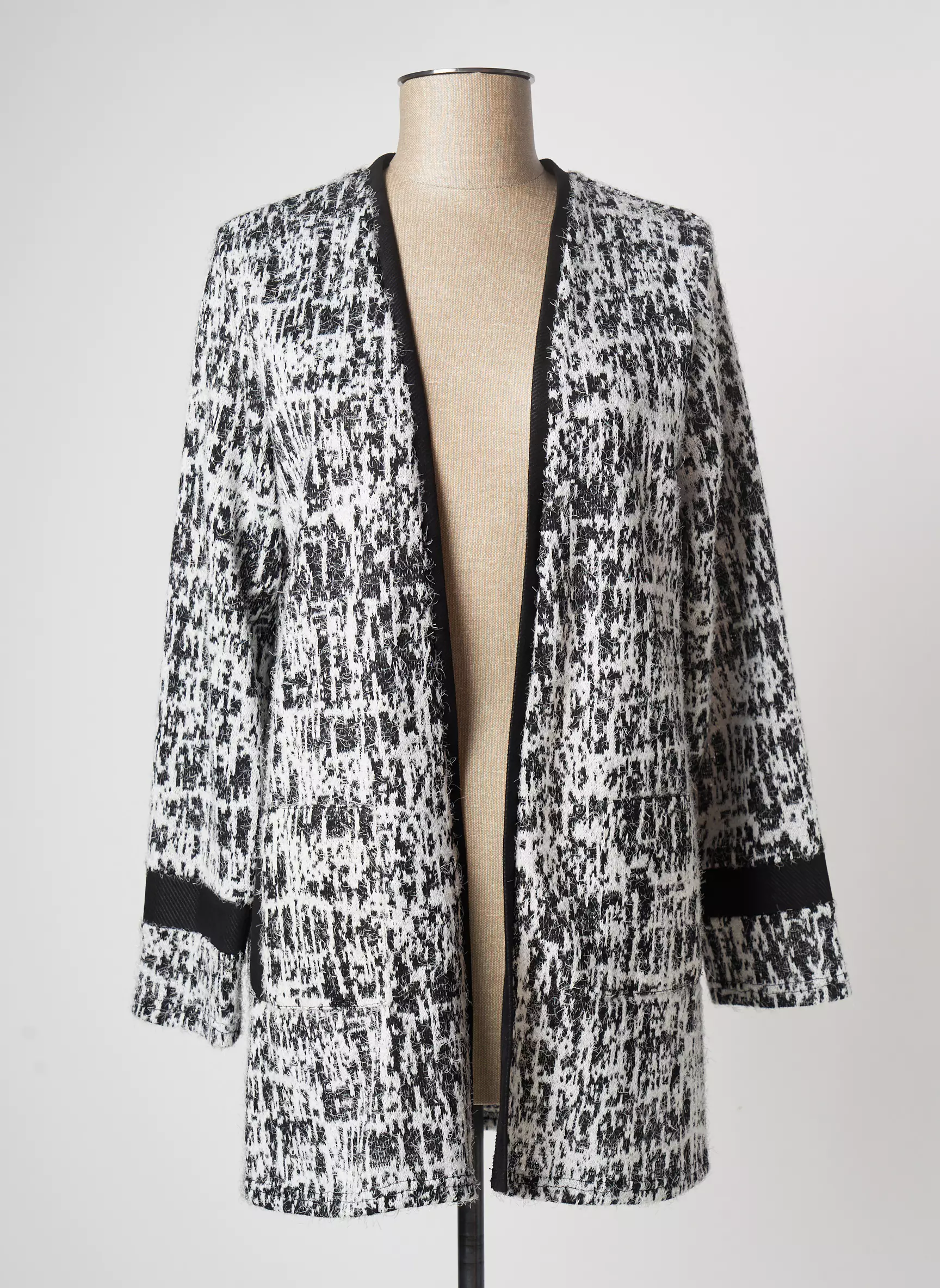 Guy Dubouis Cardigans Femme couleur blanc