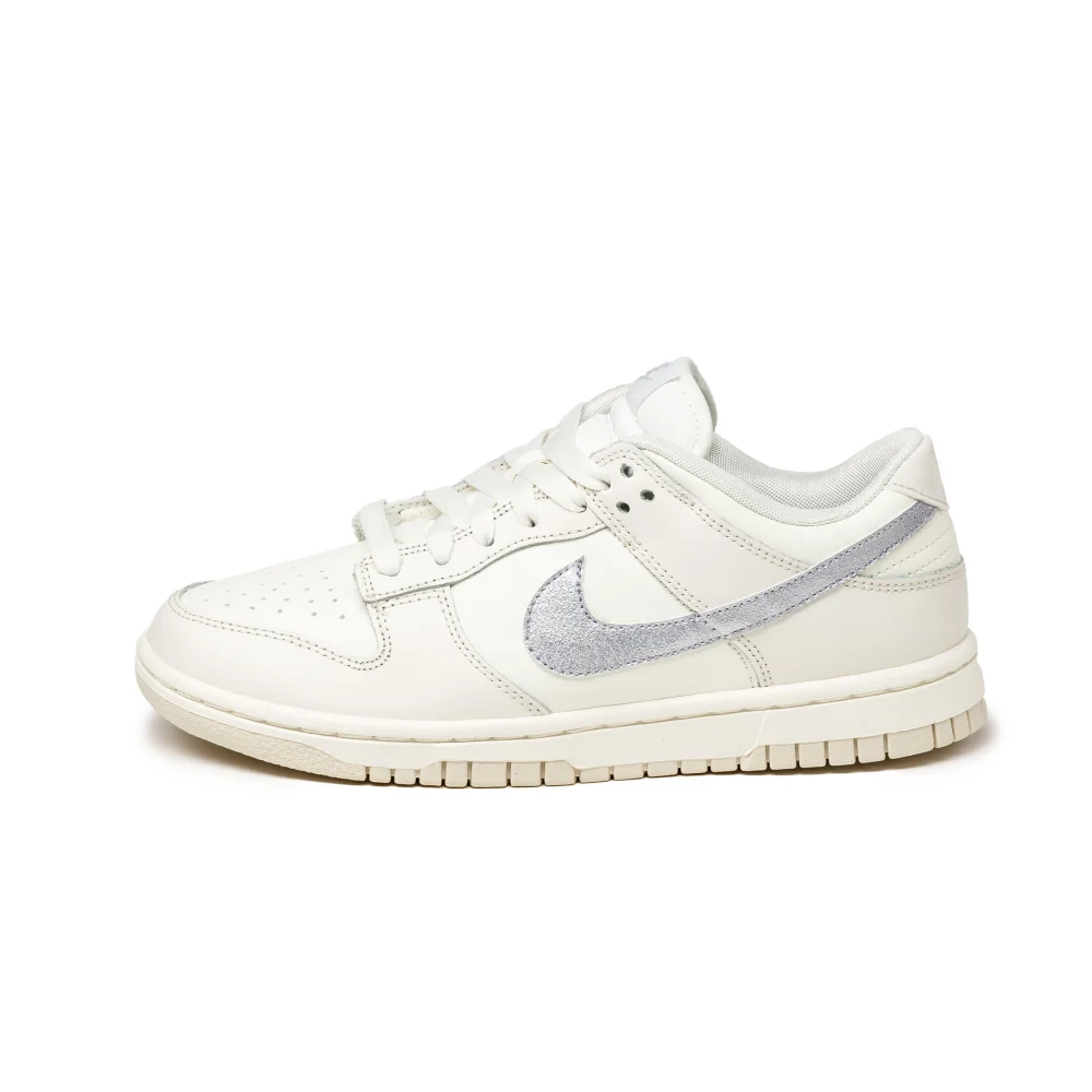 Nike Dunk Low DX5930-100 / weiss