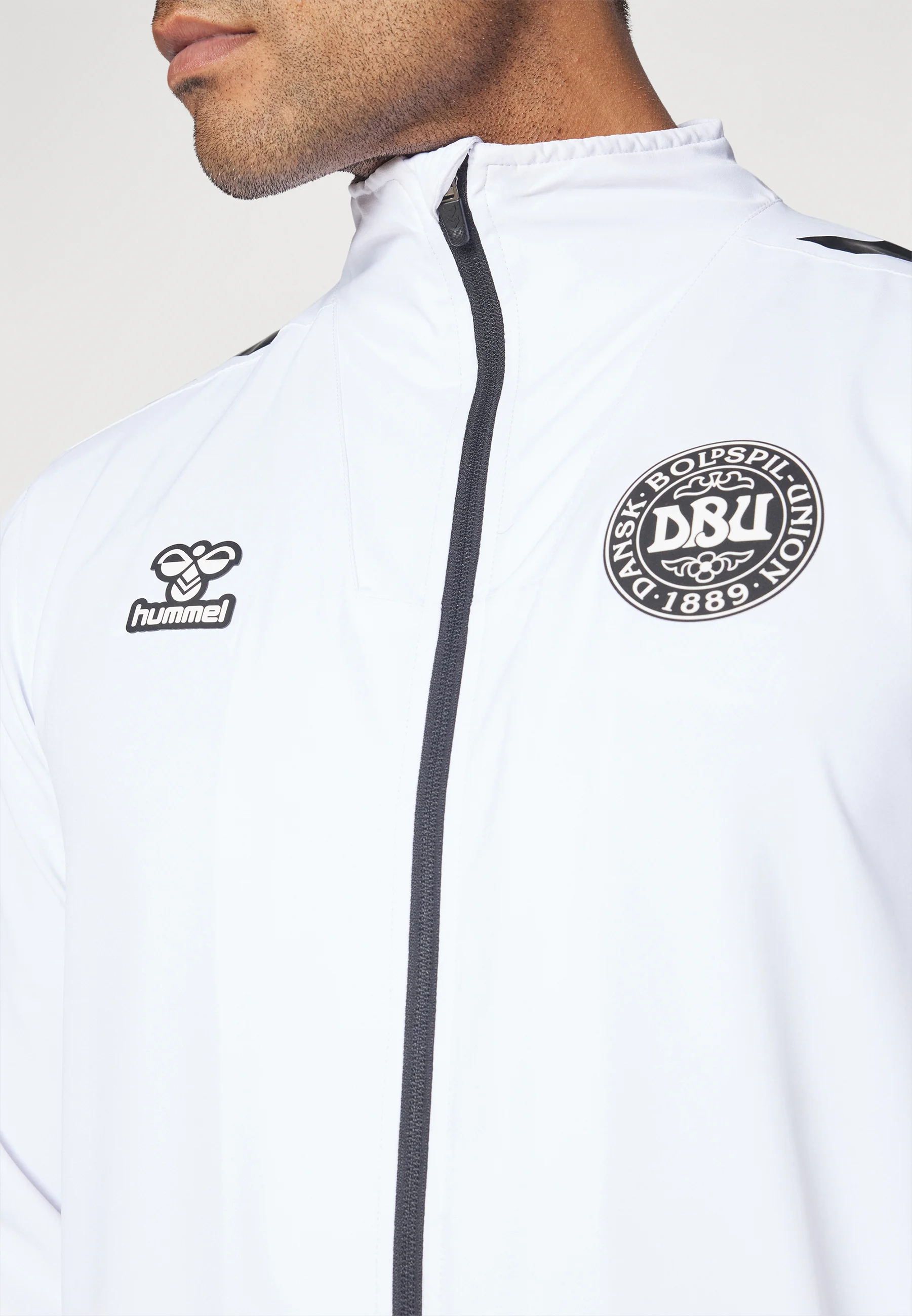 Chaqueta Hummel Dinamarca Line Up - Selección Nacional