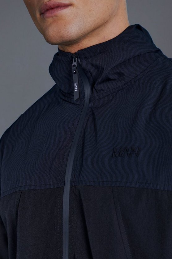 Man Active Windbreaker mit Print