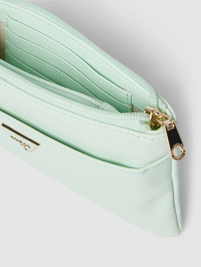 Portemonnaie mit herausnehmbarer Tasche in mint