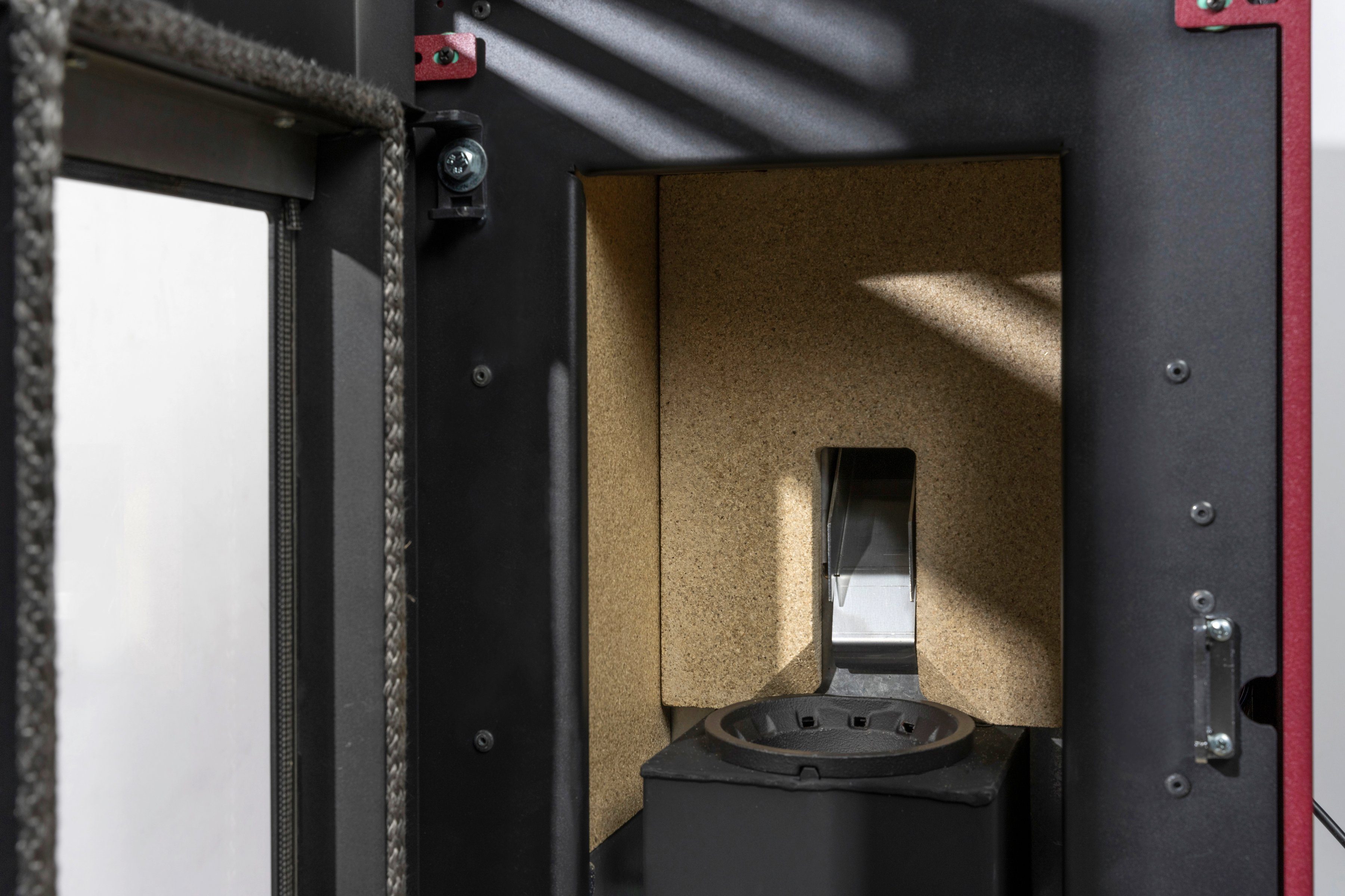 Blaze Pelletofen Anna, 6,3 kW, bordeaux
