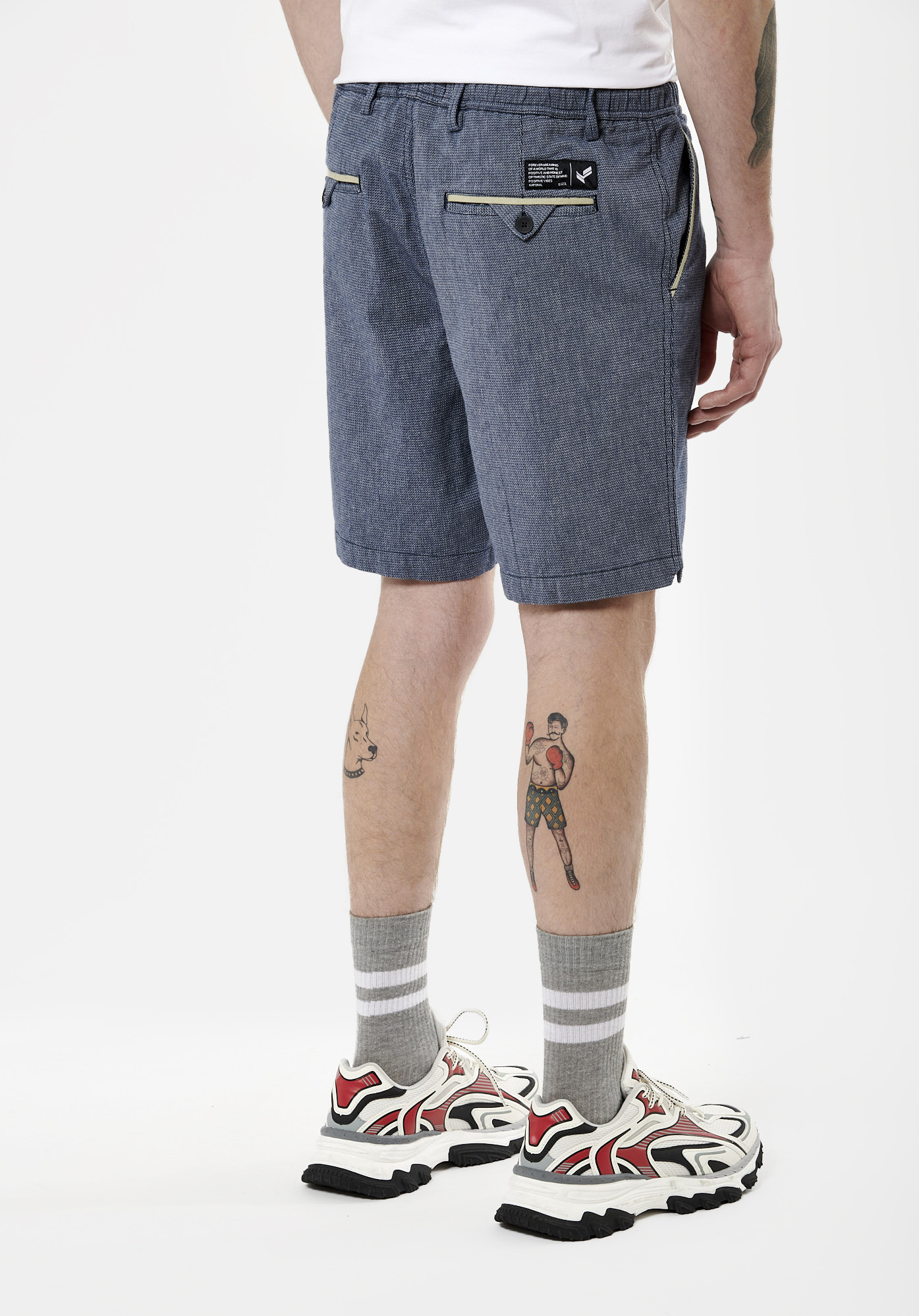MAORI  Short confort bleu Homme