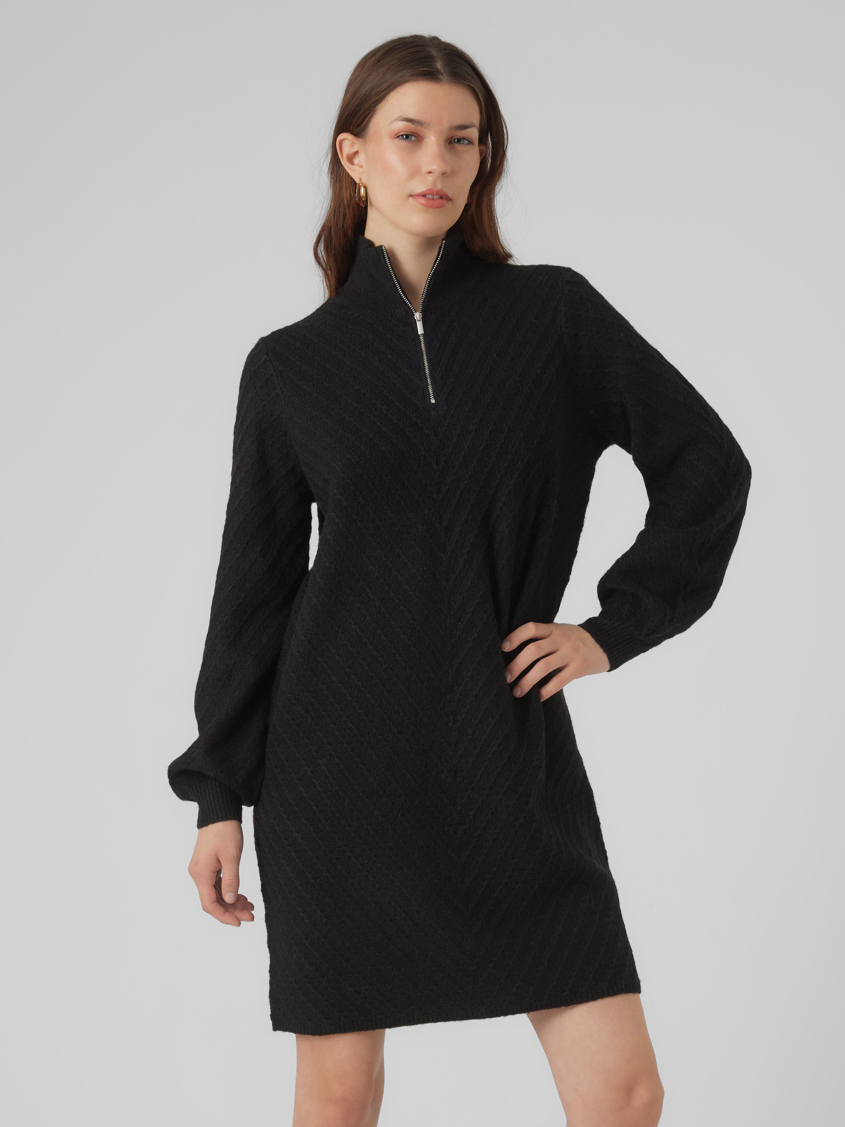 VMANJASTINNA Midikleid