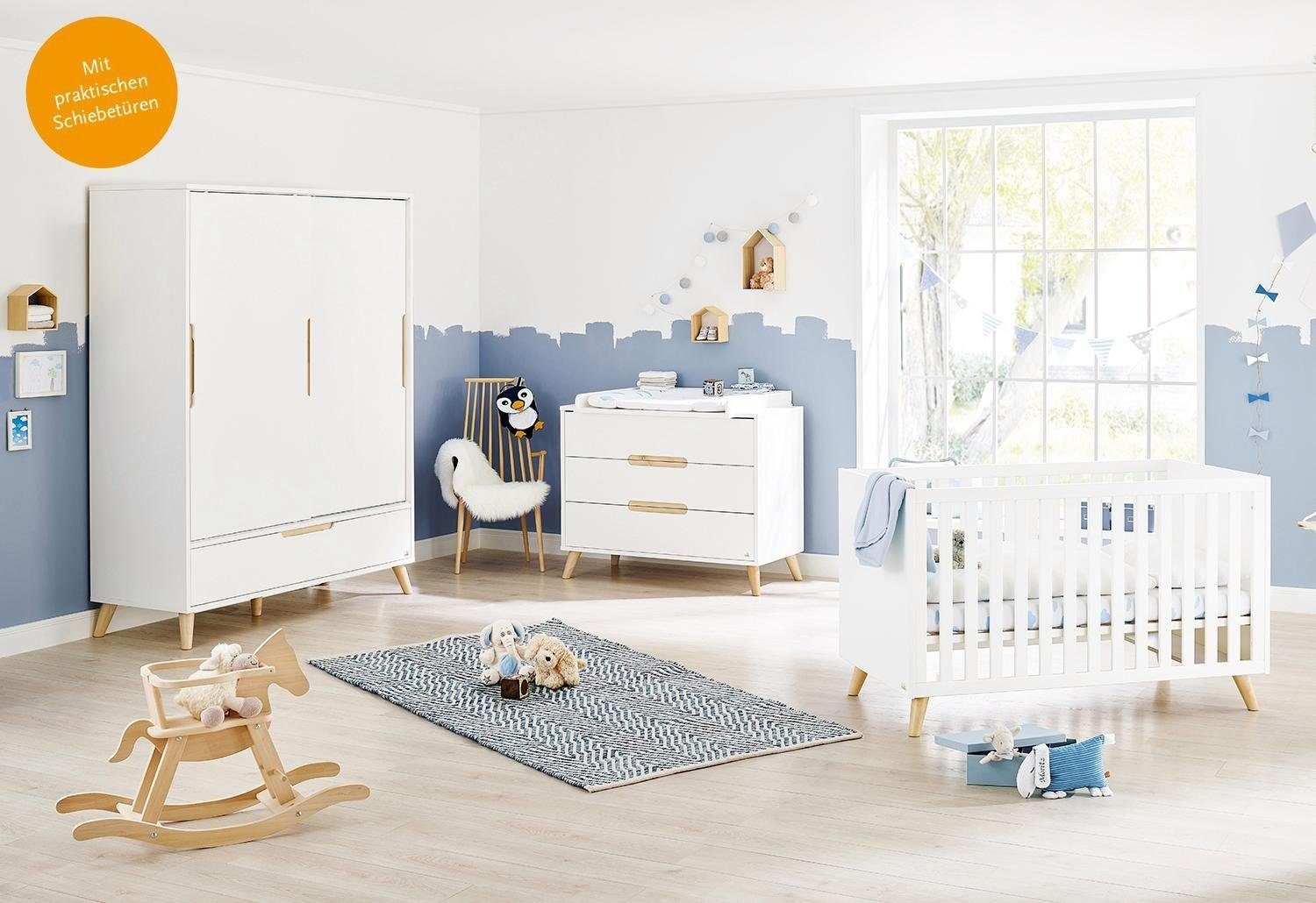 Pinolino® Babyzimmer-Komplettset Move, (Set, 3-St., Kinderbett, Schrank, Wickelkommode), breit groß; mit Kinderbett, Schrank und Wickelkommode; Made in Europe