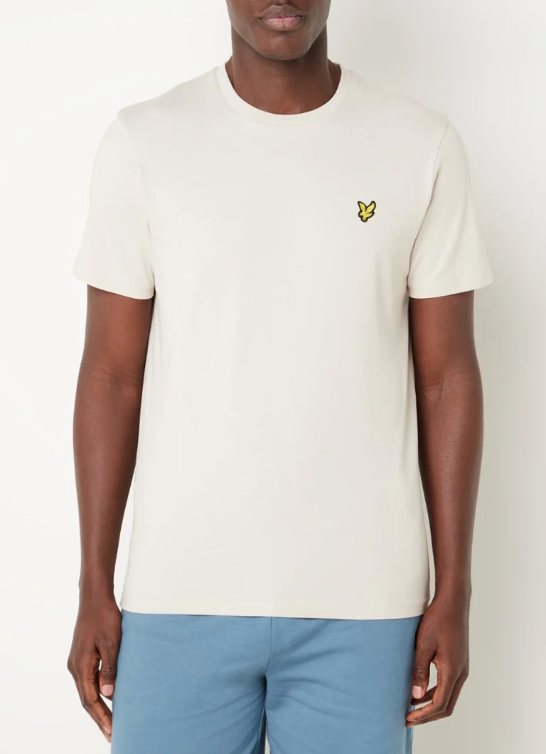 Tricou cu guler rotund Lyle & Scott și aplicație cu logo