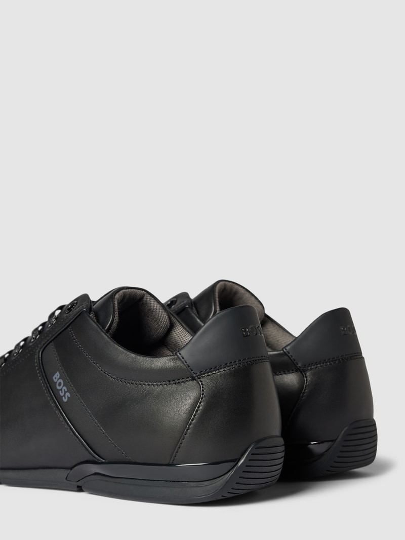 Sneaker aus echtem Leder Modell 'Saturn' in schwarz