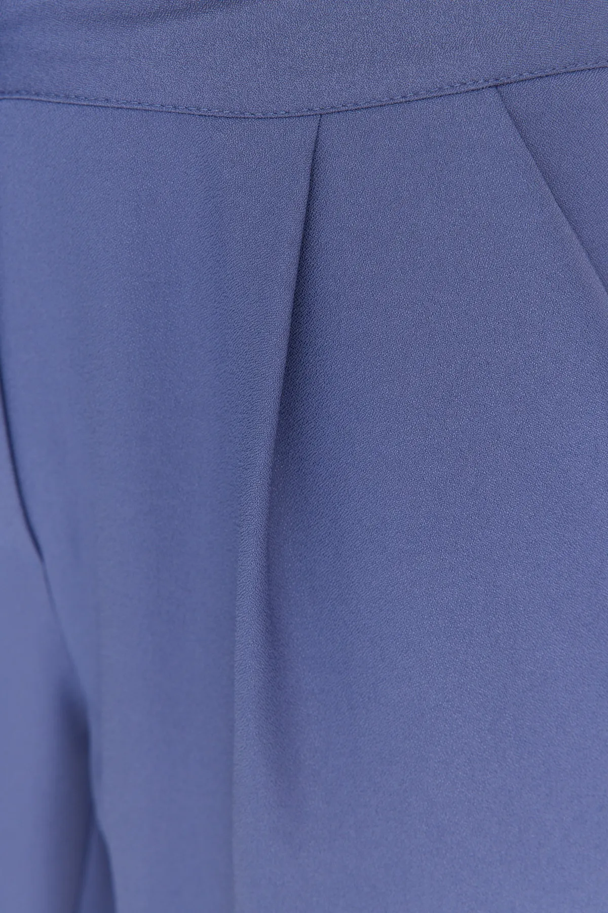 Trendyol Collection  Blaue, plissierte Webhose mit weitem Bein TWOSS19WX0017