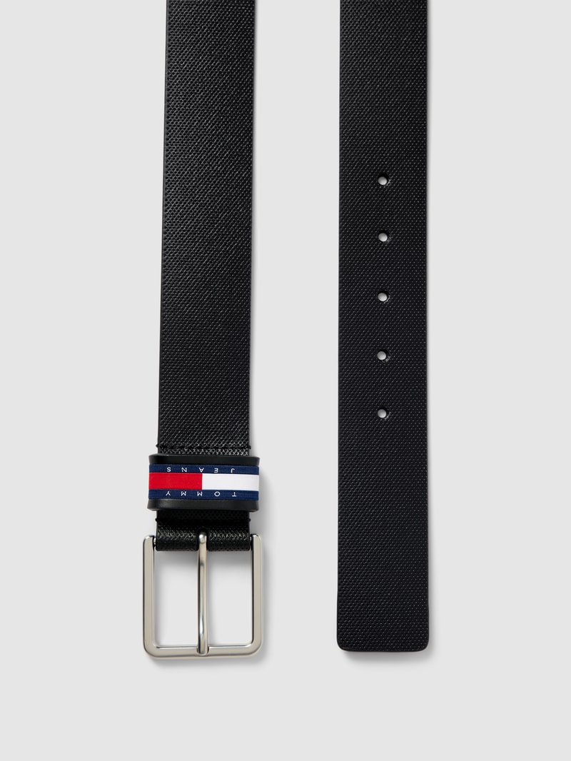 Gürtel aus Leder mit Label-Detail Modell 'ELEVATED' in schwarz