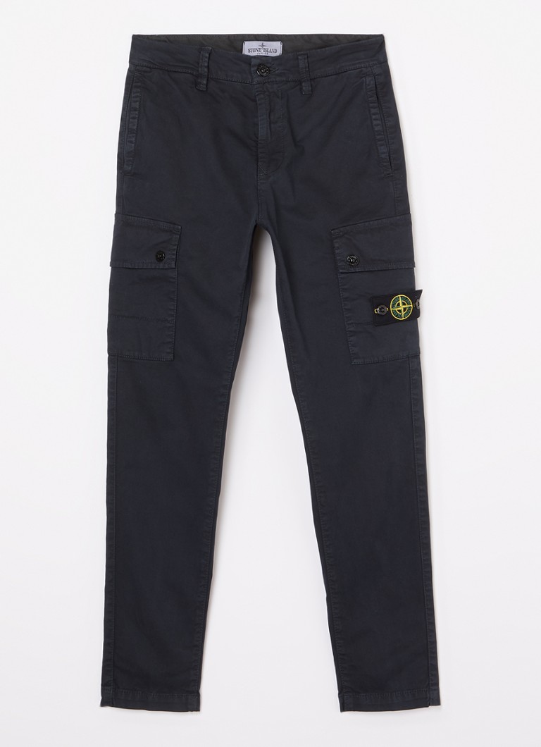 Pantaloni cargo conici Stone Island 30115, confecționați din bumbac organic.