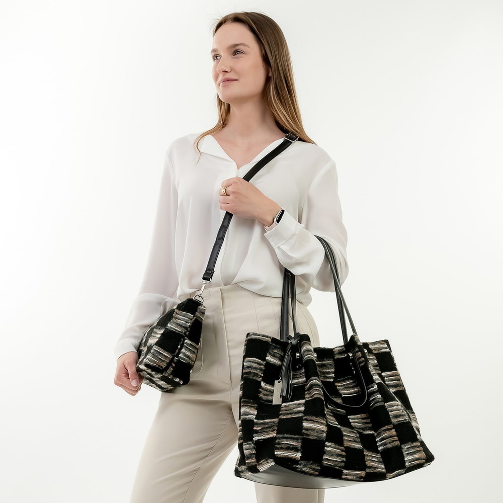 Suri Frey Cabas July Sac