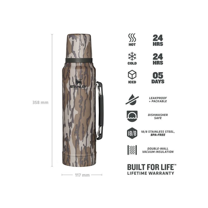Stanley Classic Legendary Bottle 1,1 qt \/ 1 l Bottomland Mossy Oak