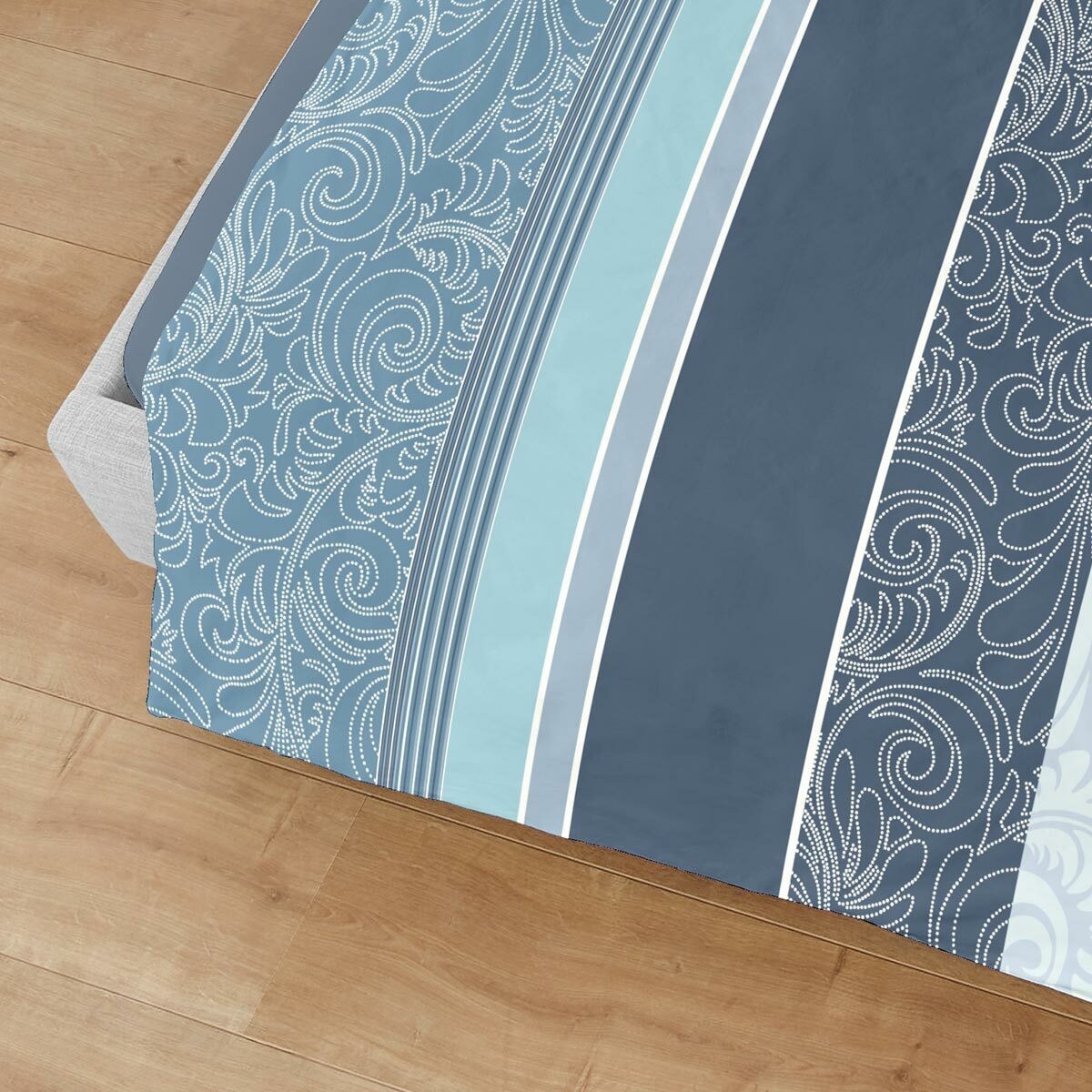 Traumschlaf Biber Bettwäsche Paisley blau