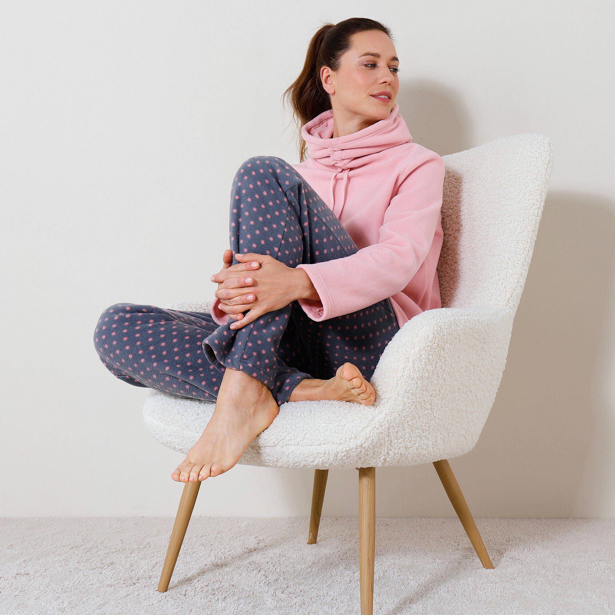 Pyjama pantalon col boule maille polaire