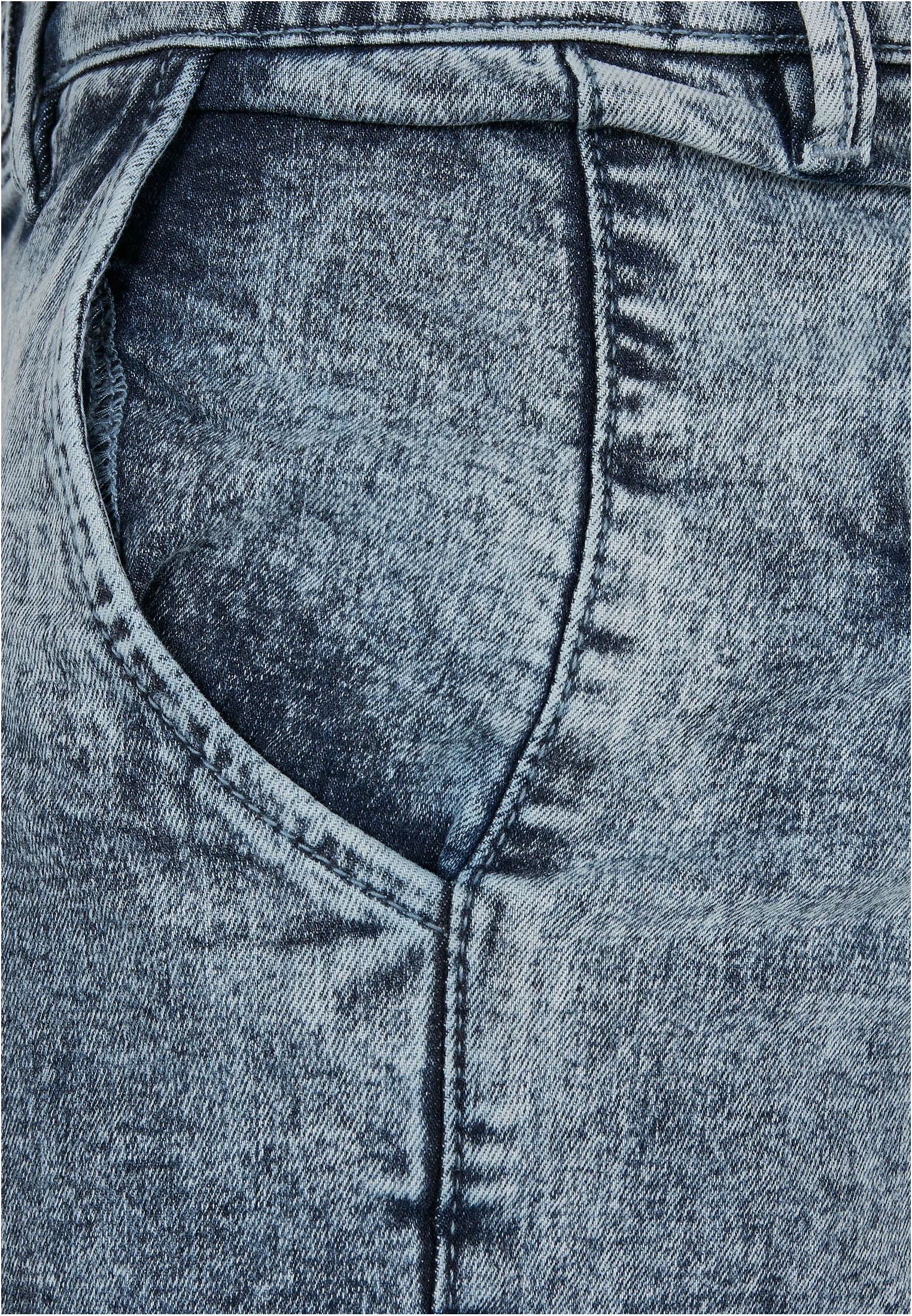 Vaqueros de corte cónico Urban Classics
