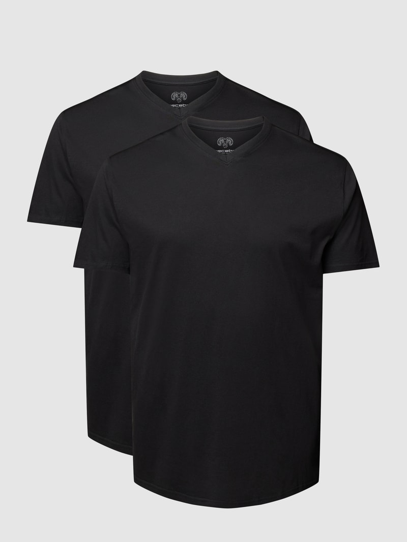 PLUS SIZE T-Shirt mit V-Ausschnitt Modell 'MAVERICK' in schwarz