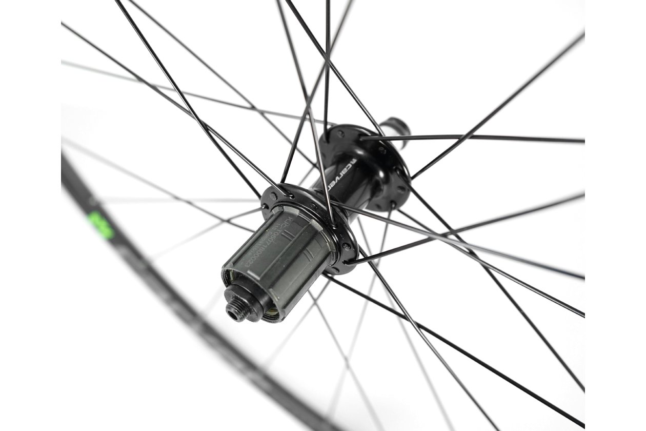 Carver Team Road 28