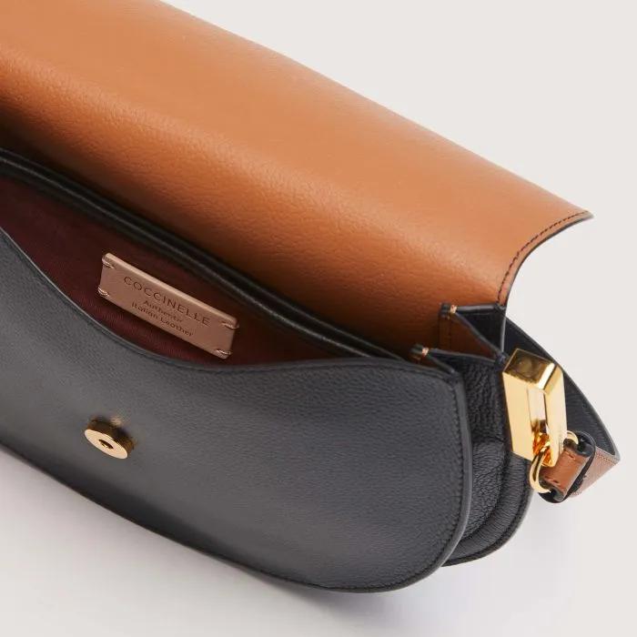 Coccinelle Sunup Medium