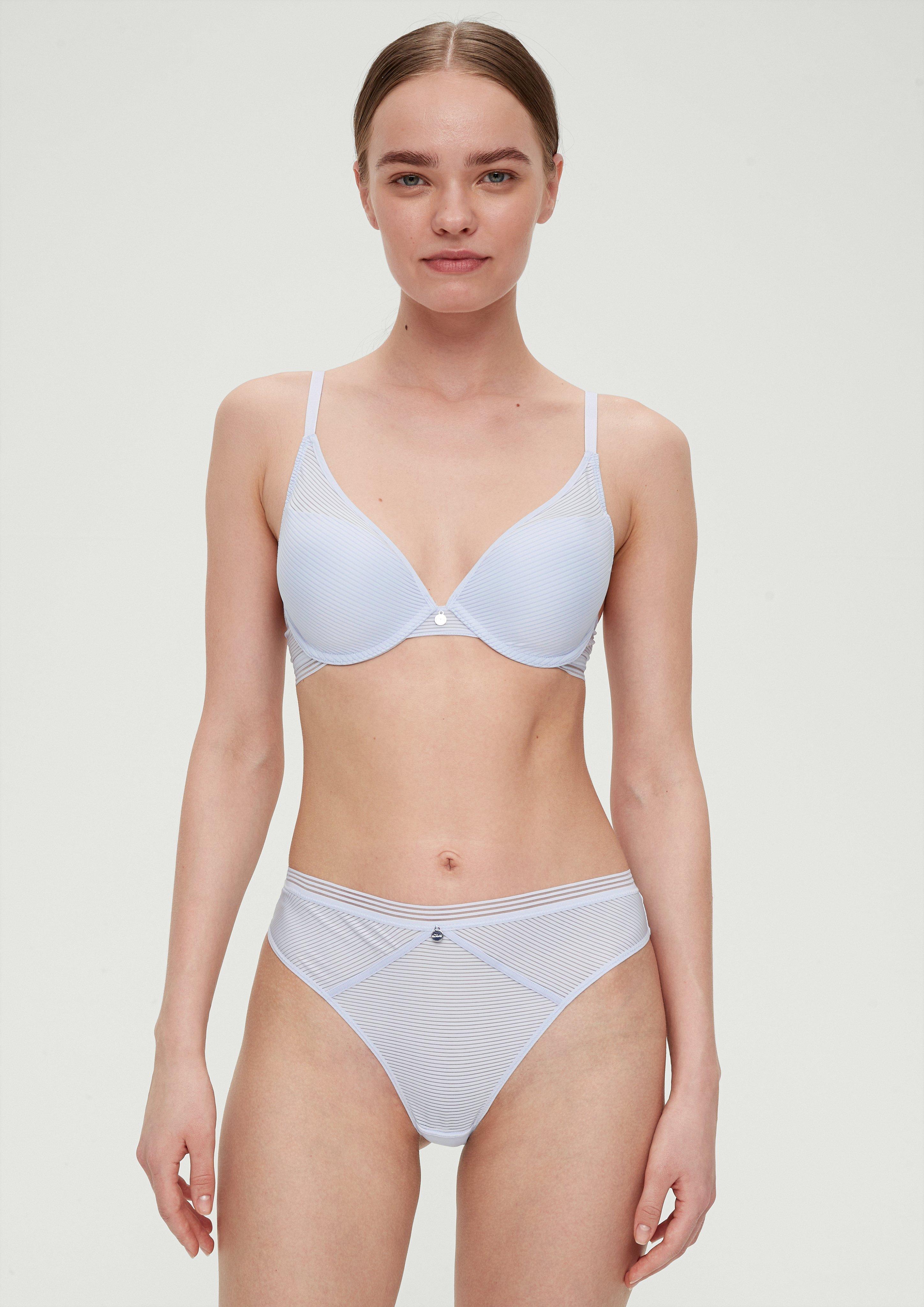String mit Mesh-Details  6007847-5000