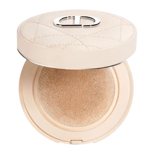 Sypký pudr Dior Forever Cushion odstín 020 Light 10 gramů