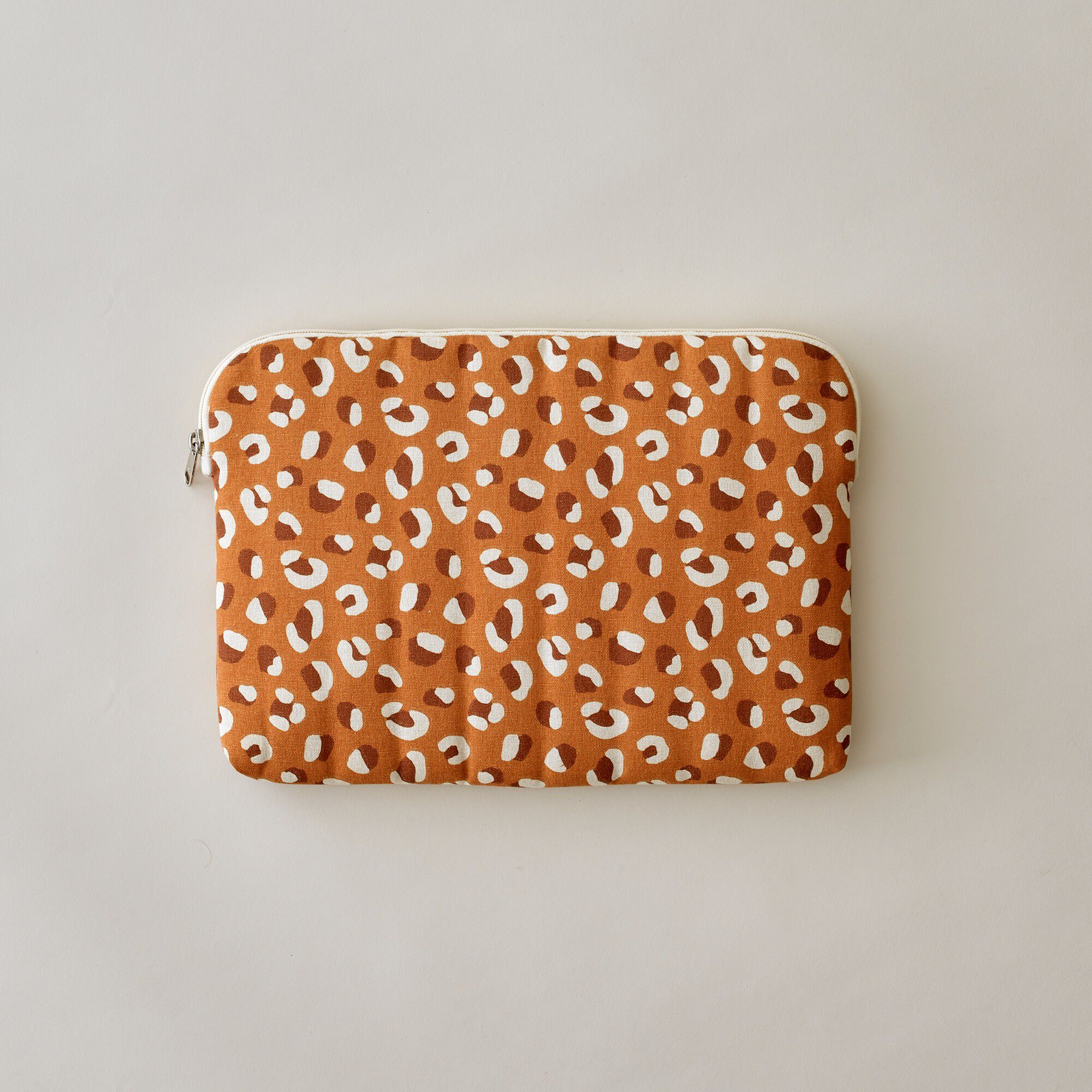 Housse zippée matelassée pour tablette, imprimé Savana