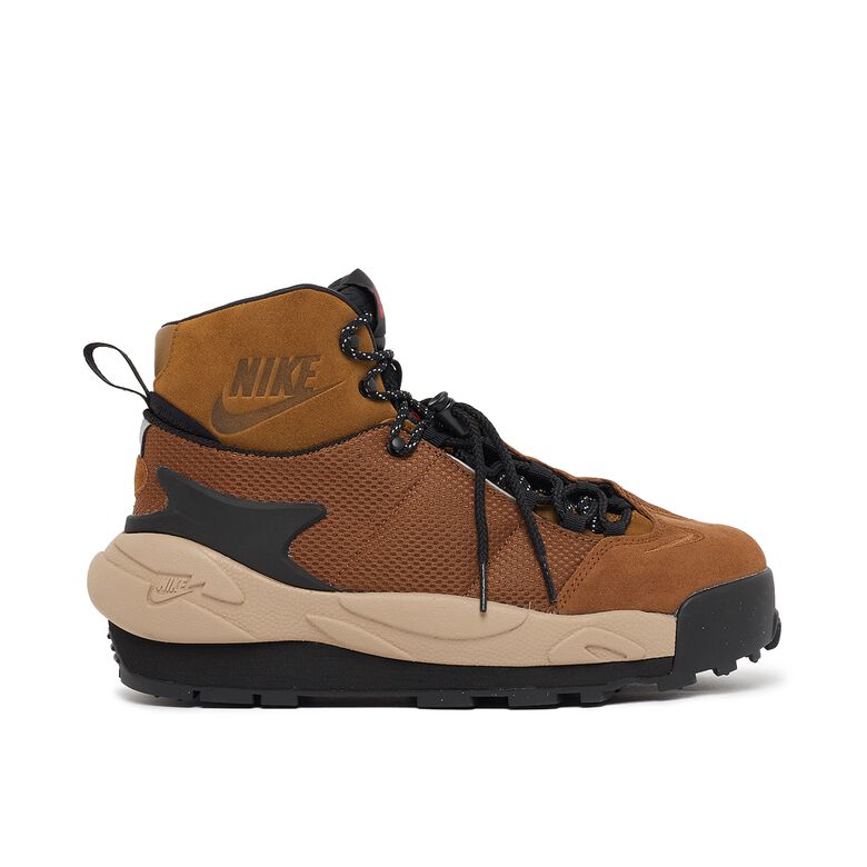 NIKE x Sacai Wmns Magmascape 