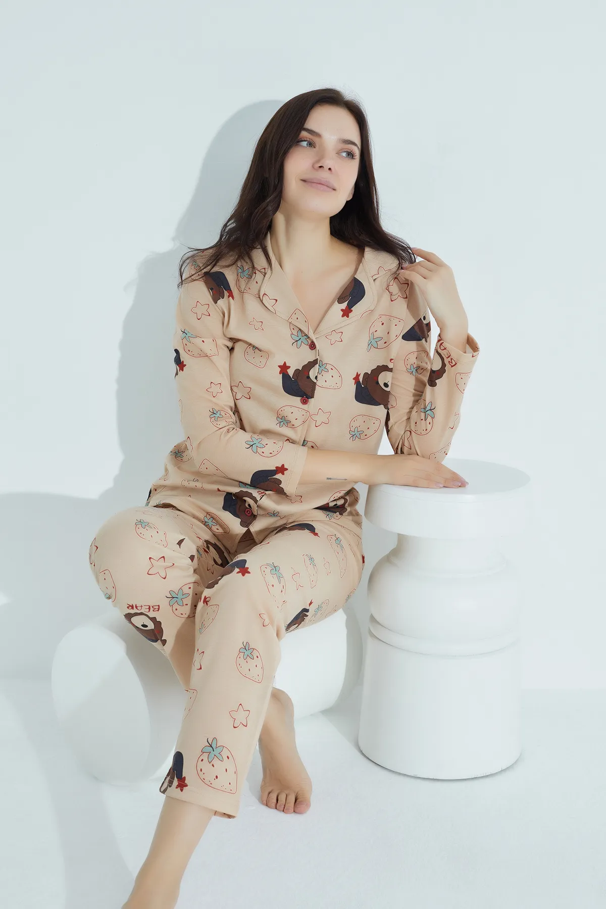 STRAWBERRY  Pyjama-Set aus Baumwolle mit Knöpfen