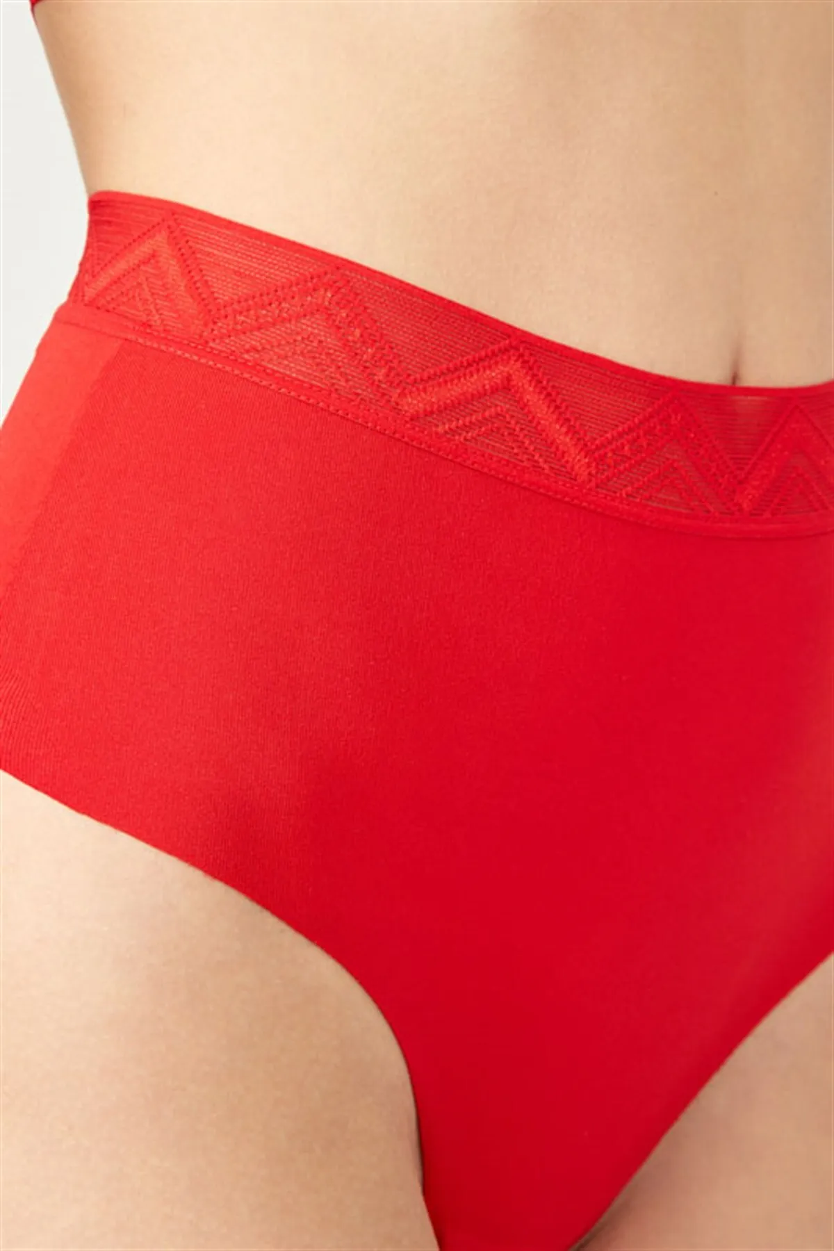 Cottonhill  Roter, lasergeschnittener Basic-Tanga für Damen mit hoher Taille