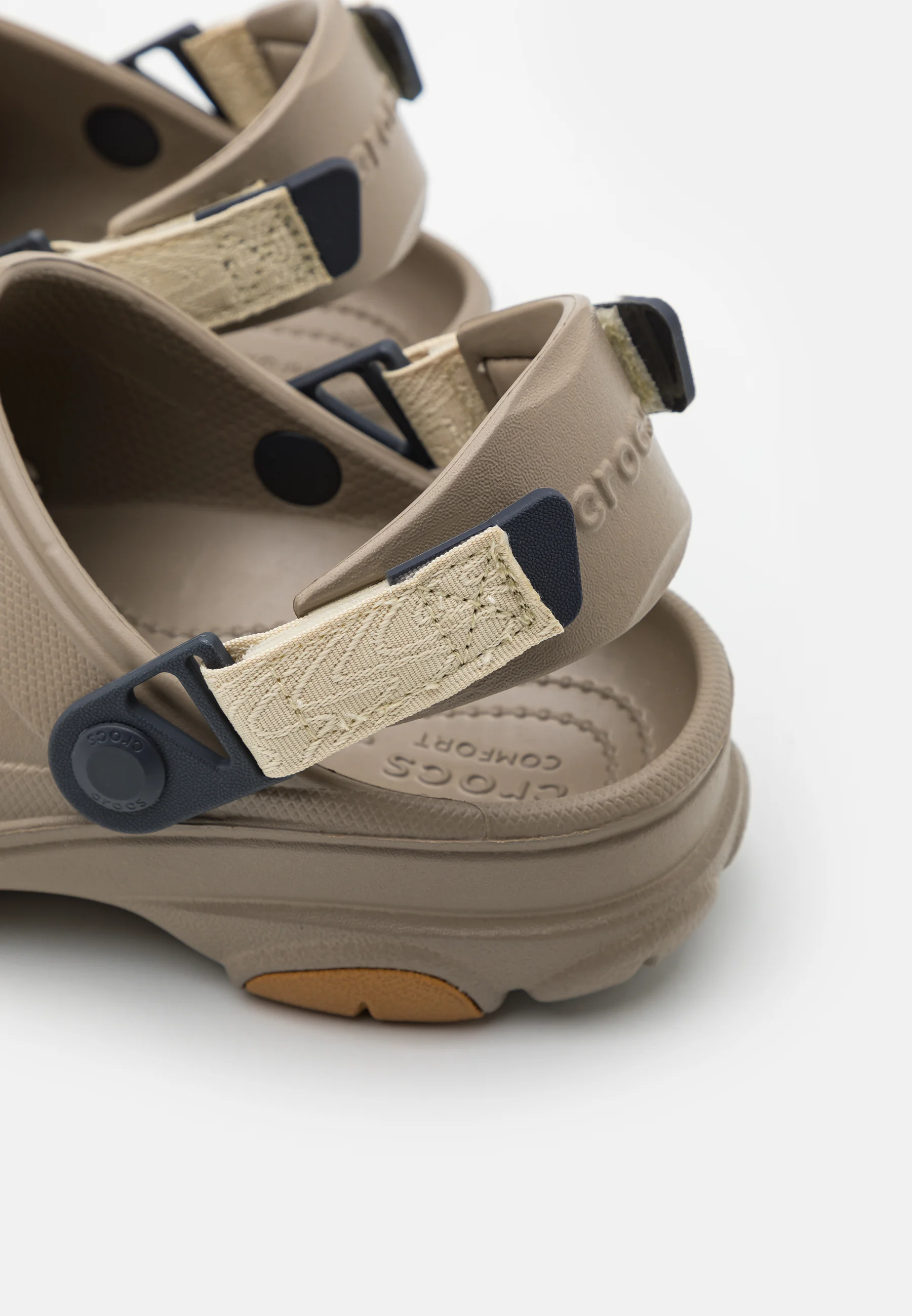 Crocs ALL TERRAIN - Pantuflas