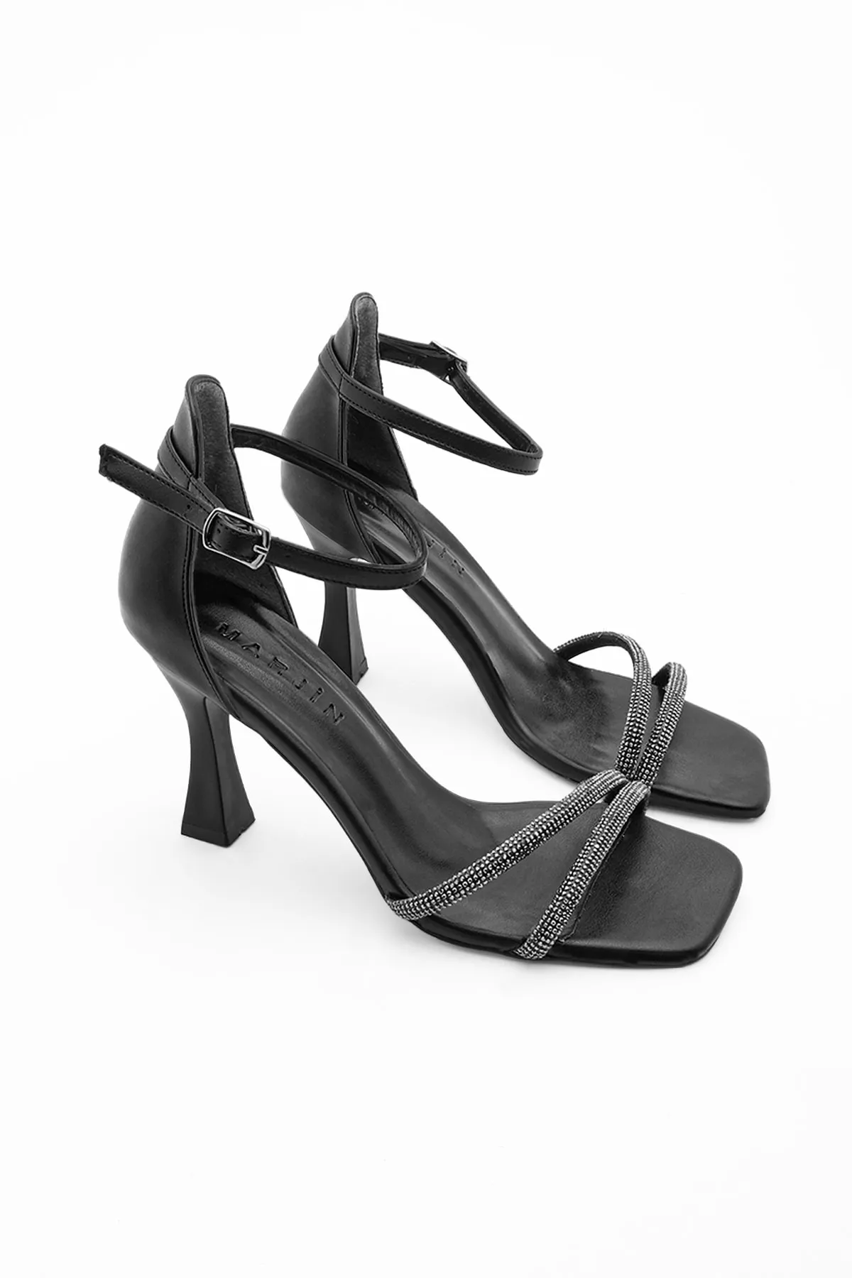 Marjin  Damen Abendkleid Schuhe mit Absatz und Steinen Blunt Toe Sapro schwarz