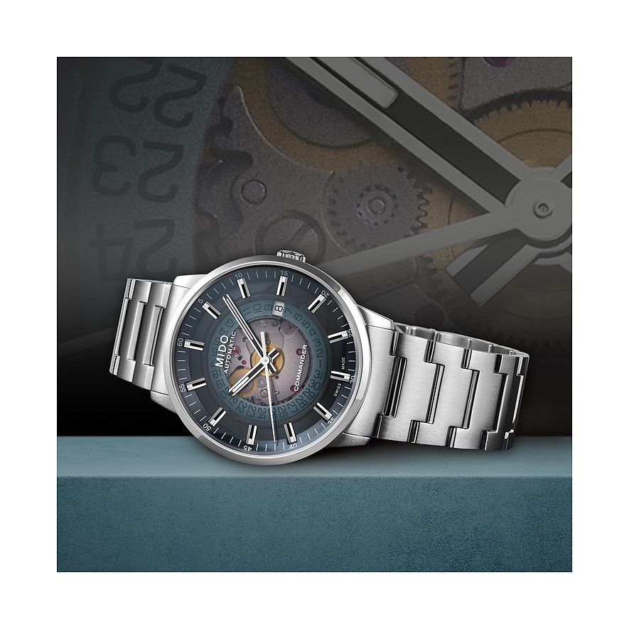 Mido Herrenuhr Commander Gradient