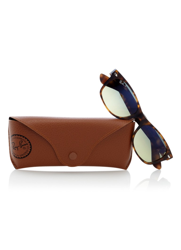 Ray-Ban  Zonnebril New Wayfarer gepolariseerd RB2132