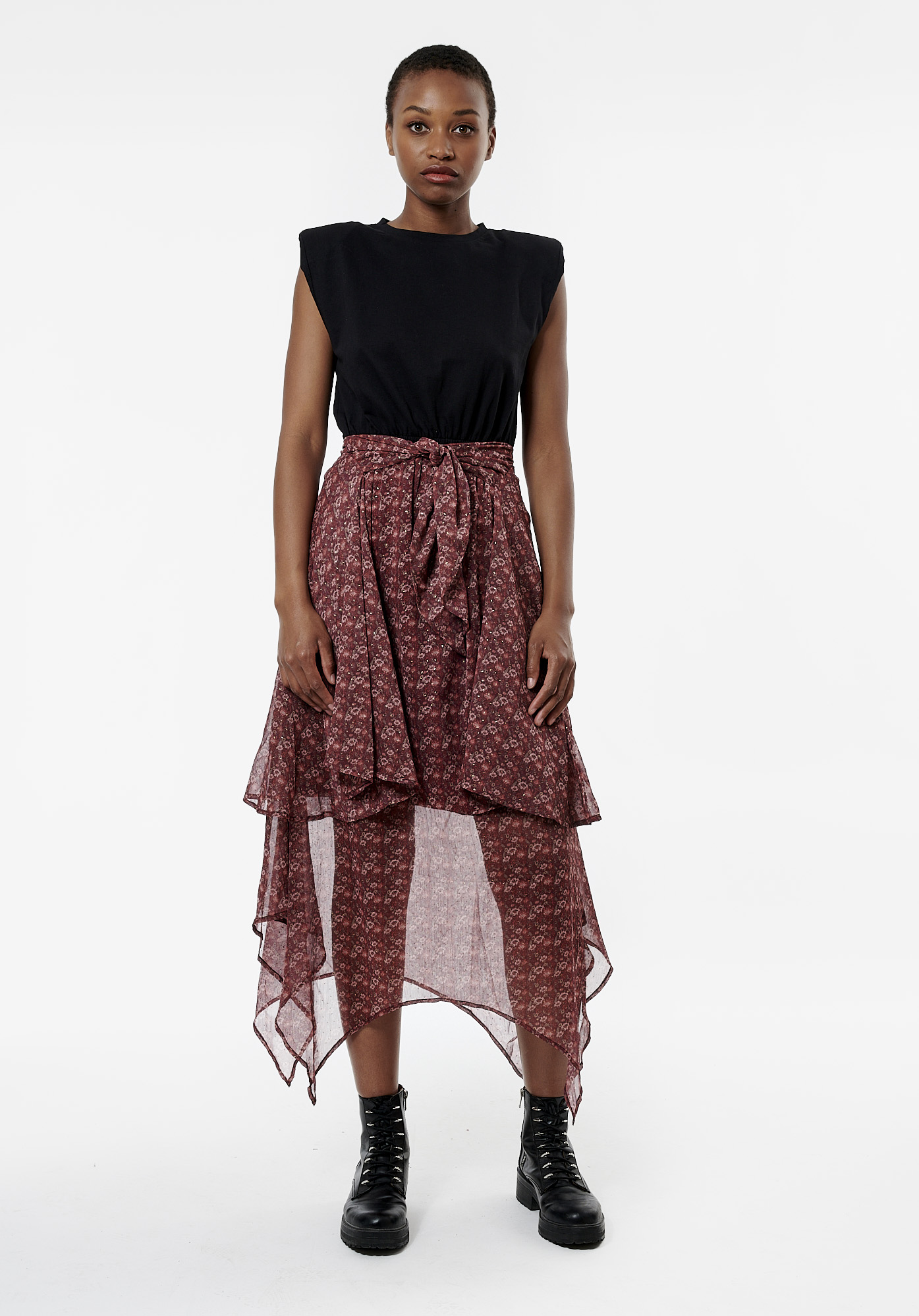BUNNI  Robe noire et fleurie femme