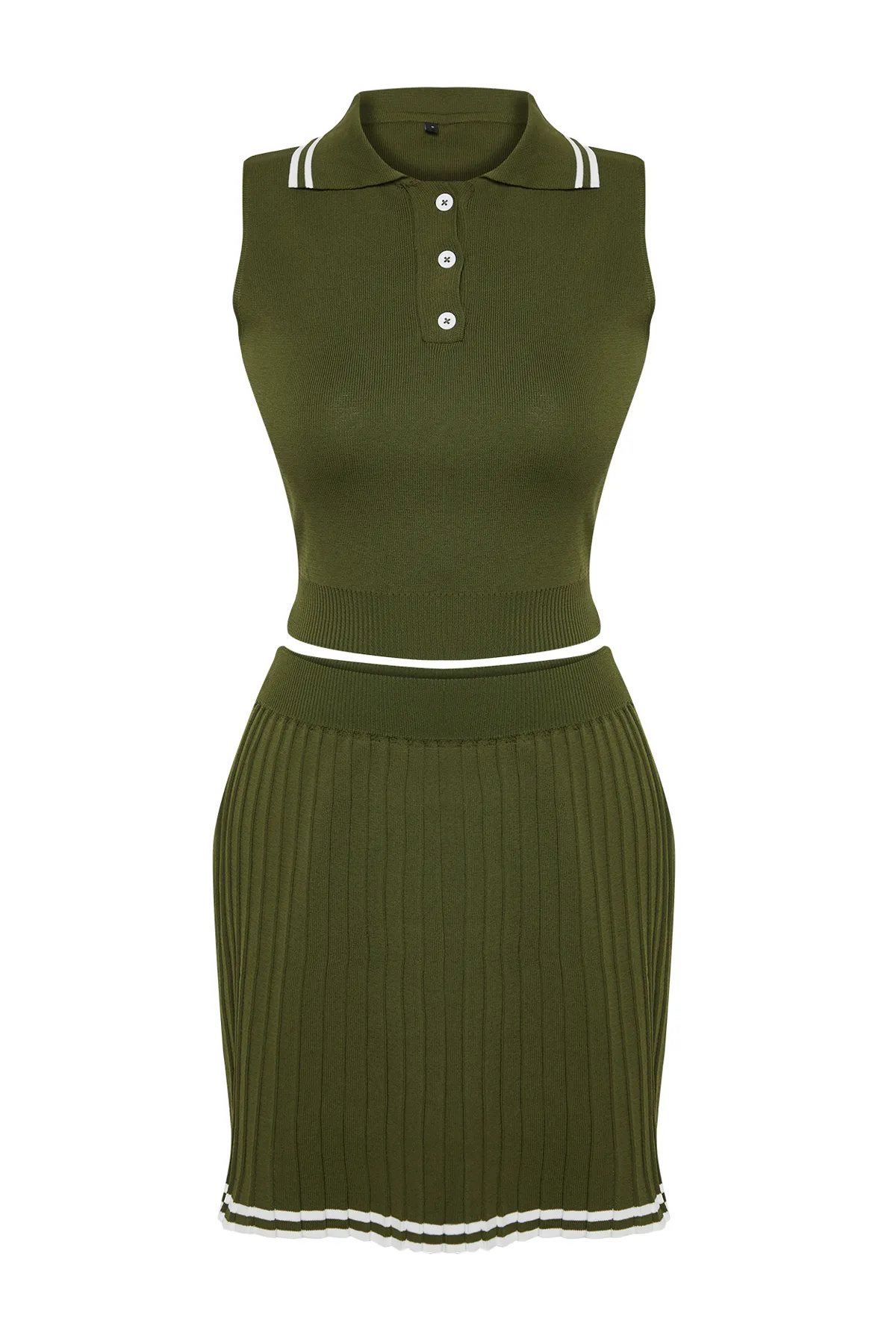 Trendyol Collection  Grünes Set aus Oberteil und Unterteil aus Strick mit Polokragen und Falten TWOSS24AU00009