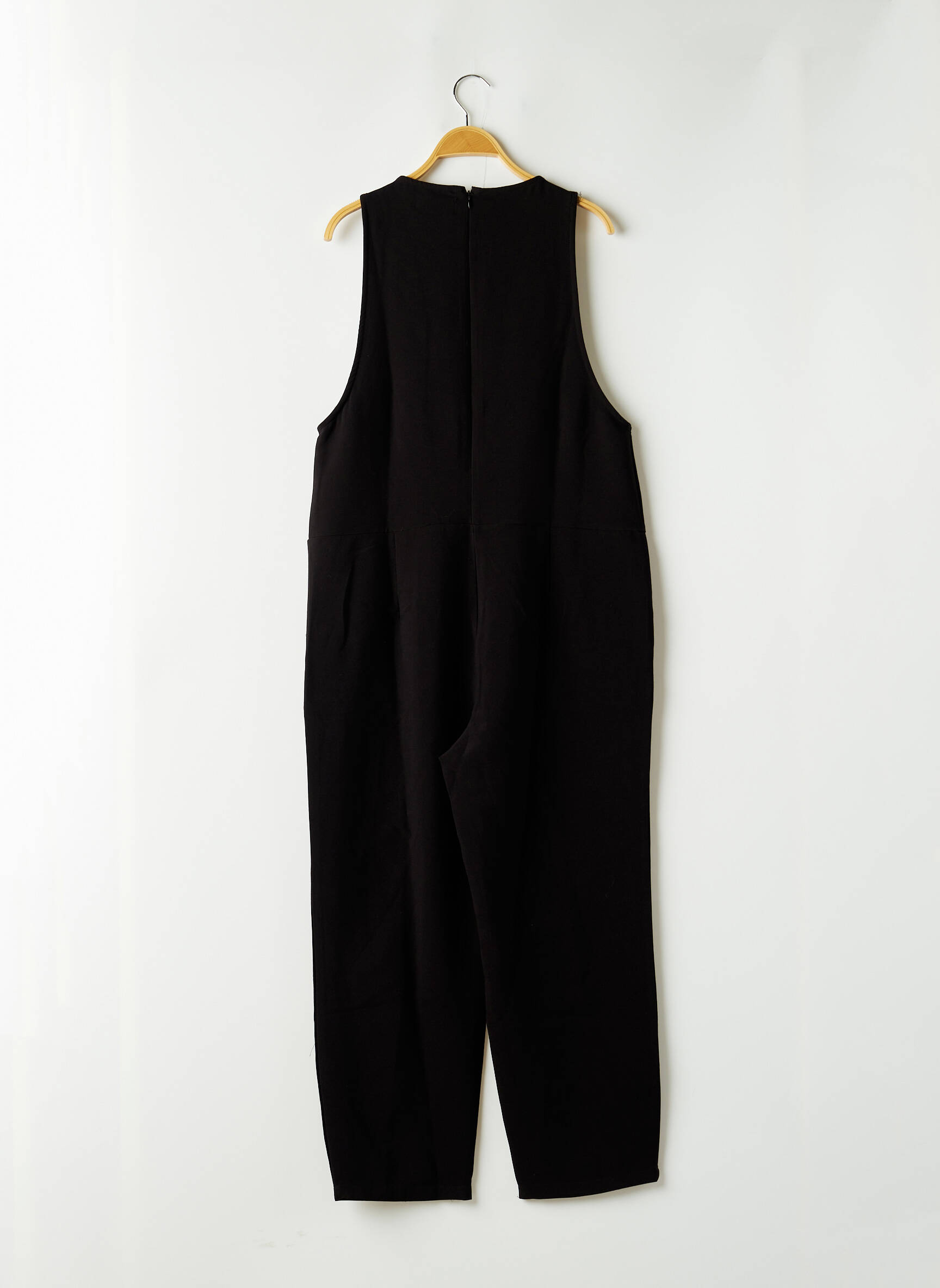 Minimum Combinaisons 1 Femme couleur noir