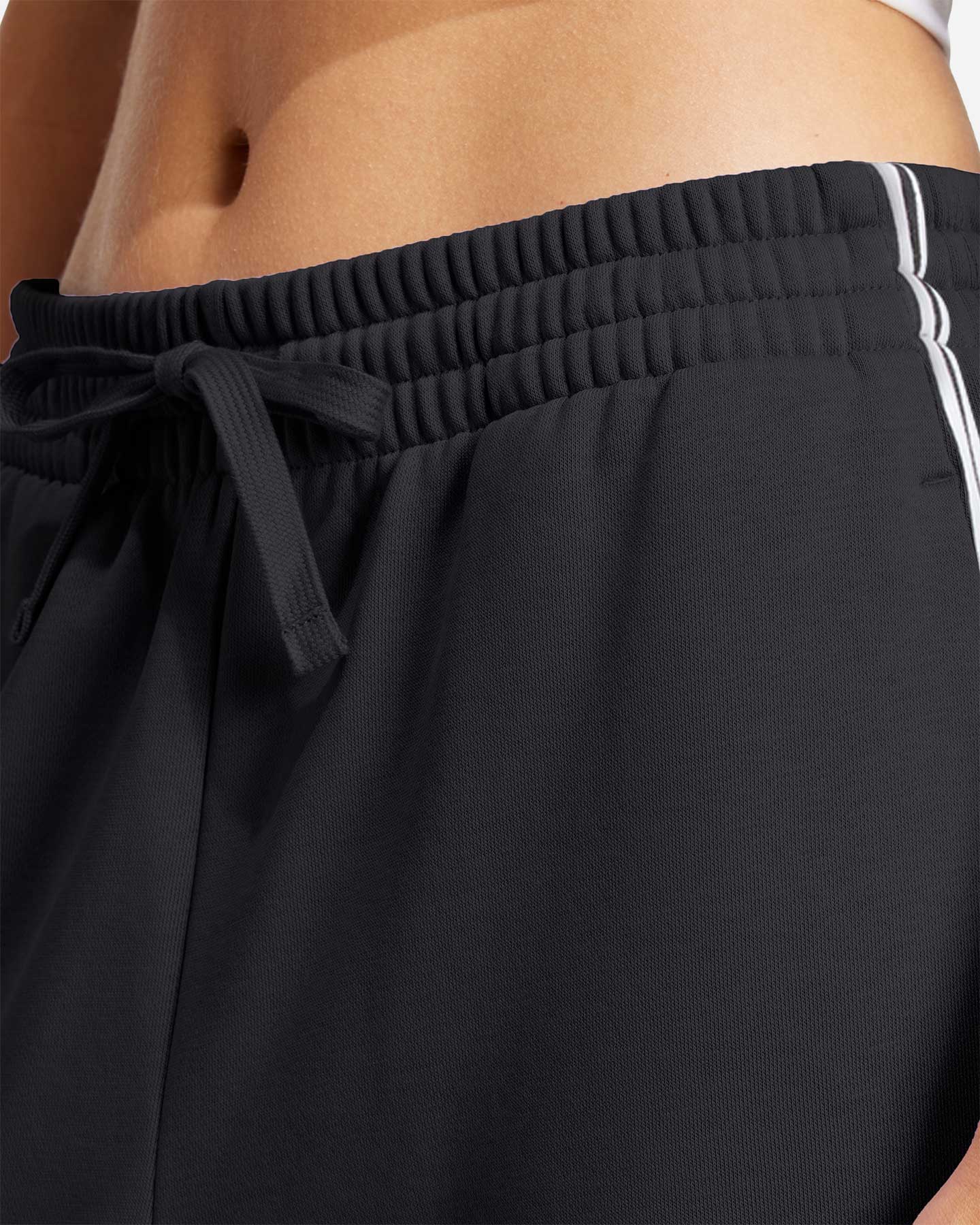 Spodnie Adidas 3stripes Slim W JD5302