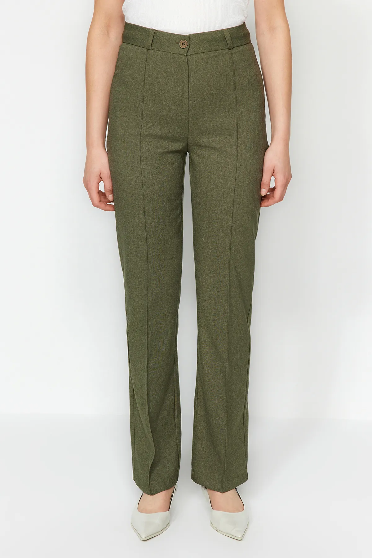 Trendyol Collection  Khakifarbene, gerade geschnittene, gerippte Webhose mit hoher Taille TWOAW24PL00274