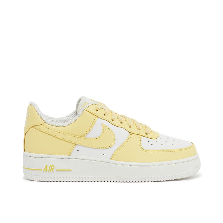 NIKE Wmns Air Force 1 '07 